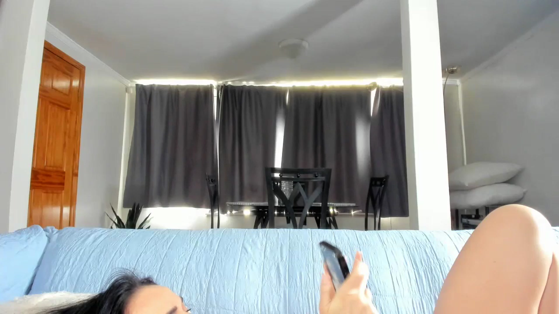 Gallery image thumbnail from Saandruskaa's myfreecams stream on, 04/19/2025, 16:18 image 4 of 20