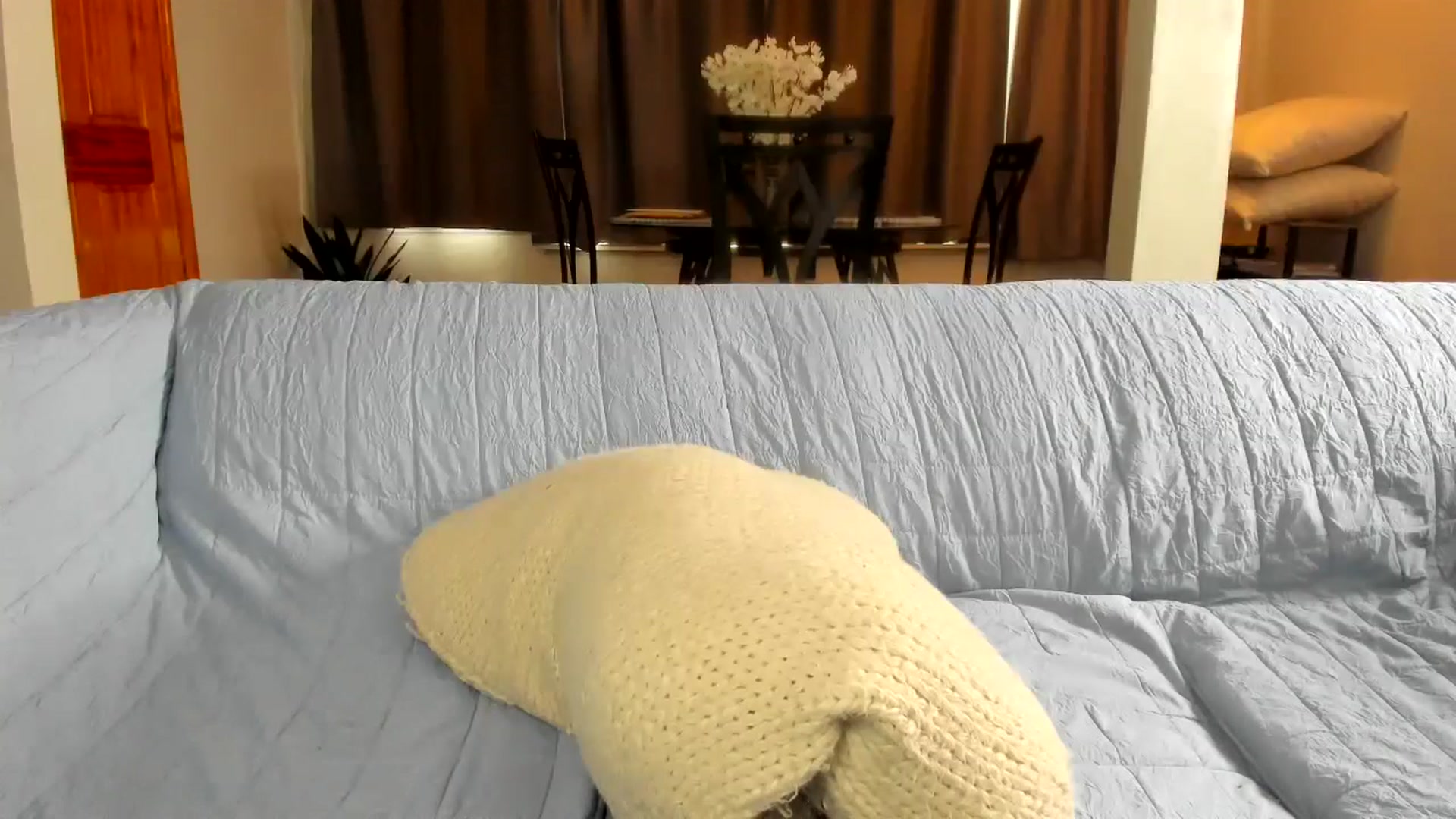 Gallery image thumbnail from Saandruskaa's myfreecams stream on, 05/14/2025, 17:26 image 2 of 20