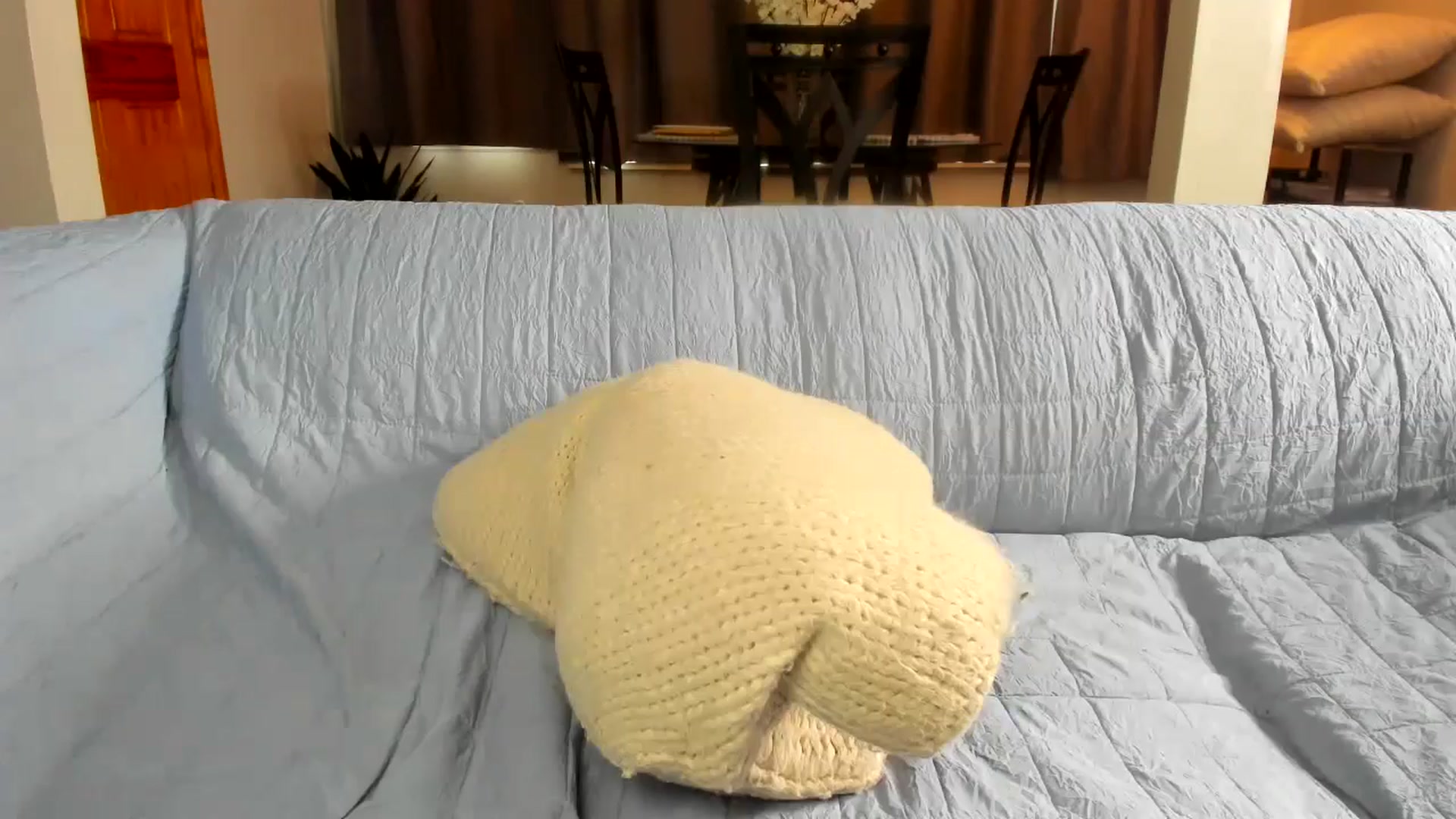 Gallery image thumbnail from Saandruskaa's myfreecams stream on, 05/14/2025, 19:13 image 18 of 20