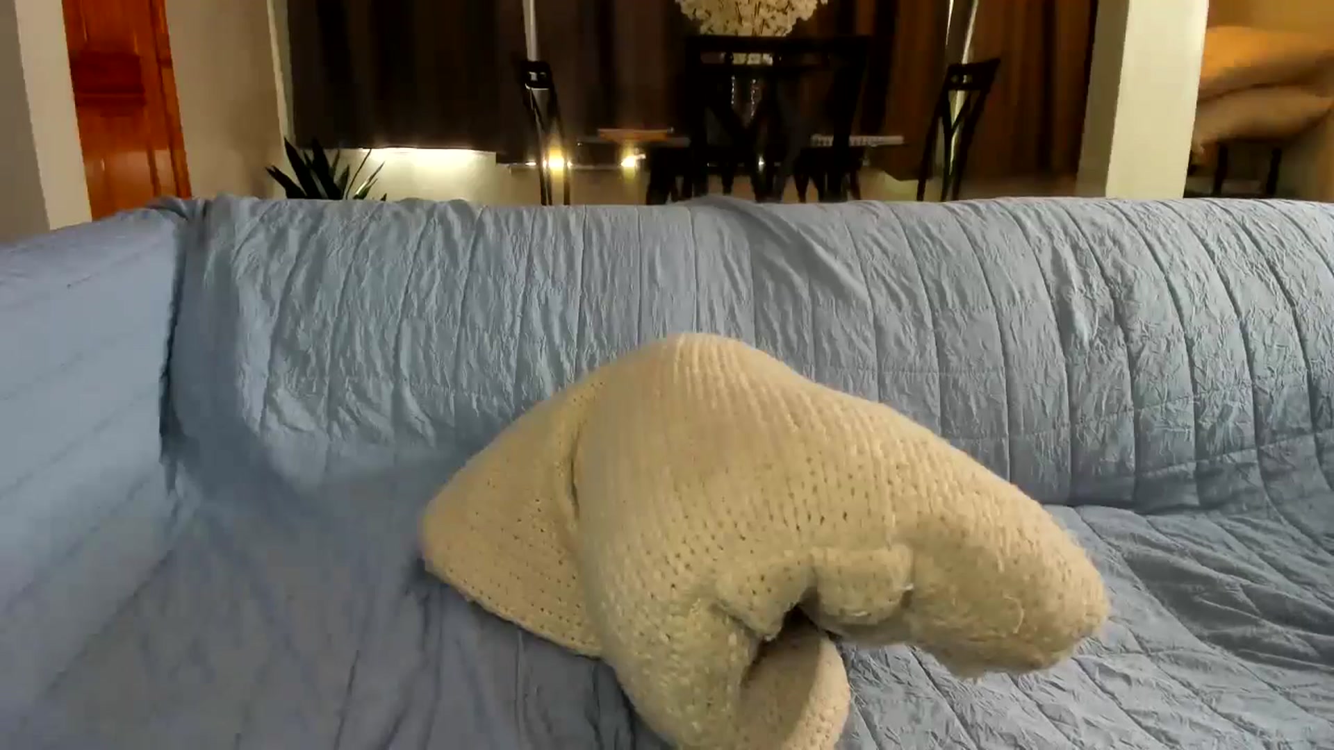 Gallery image thumbnail from Saandruskaa's myfreecams stream on, 05/17/2025, 18:02 image 15 of 20