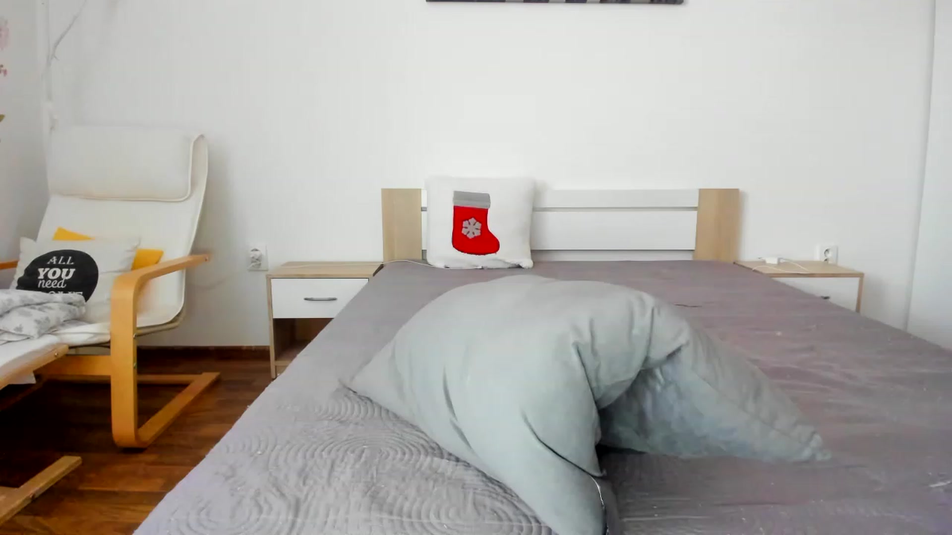 Gallery image thumbnail from Saandruskka's myfreecams stream on, 11/18/2022, 01:38 image 6 of 20