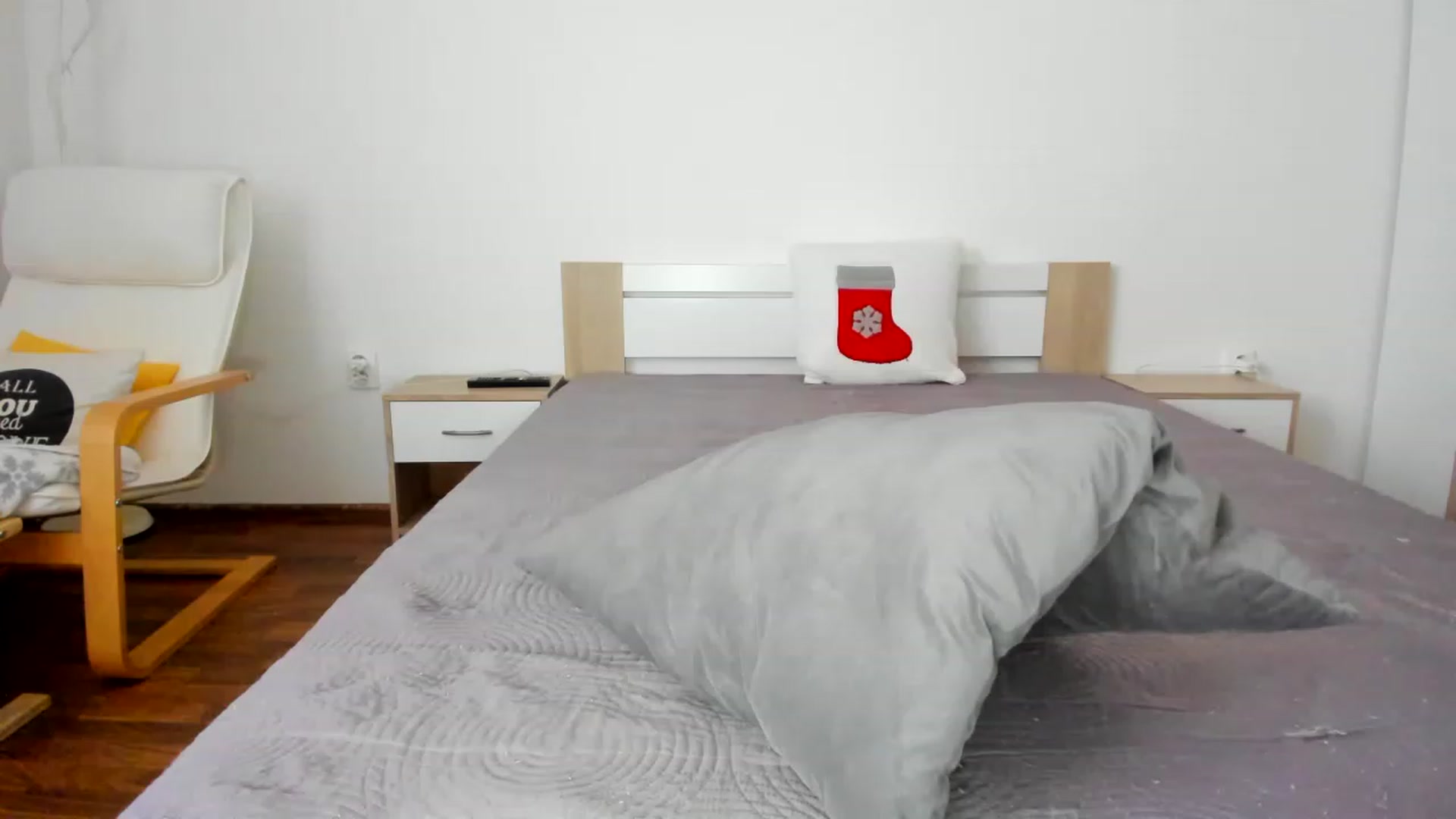 Gallery image thumbnail from Saandruskka's myfreecams stream on, 11/22/2022, 14:16 image 16 of 20