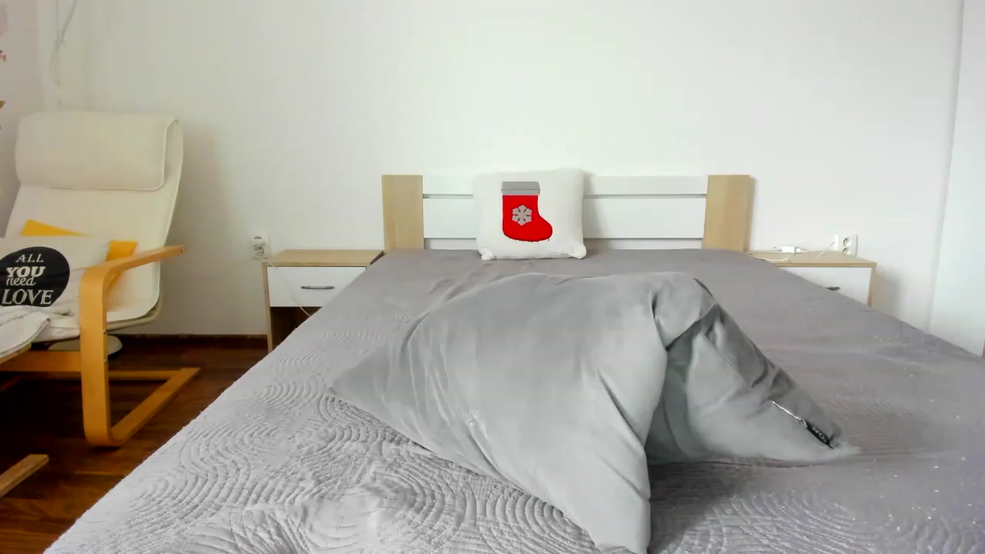 Gallery image thumbnail from Saandruskka's myfreecams stream on, 11/29/2022, 11:06 image 12 of 20