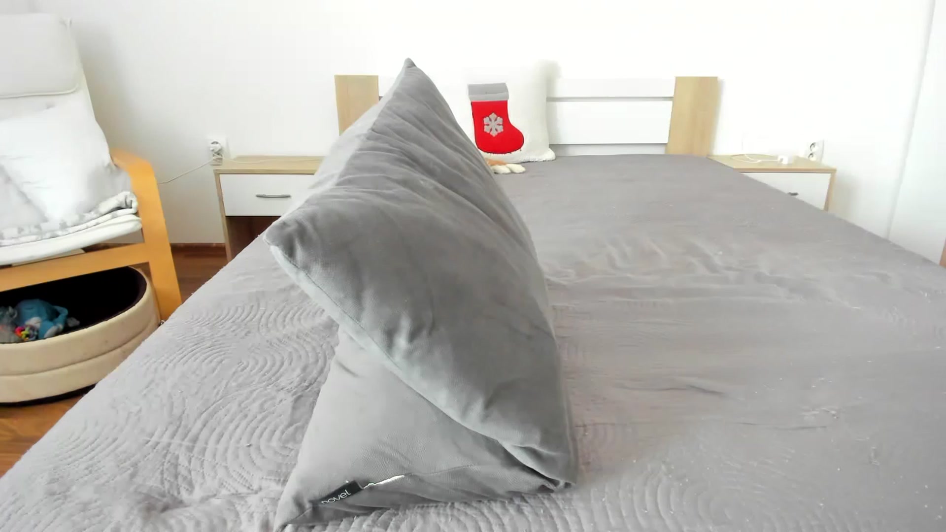 Gallery image thumbnail from Saandruskka's myfreecams stream on, 12/01/2022, 11:12 image 19 of 20