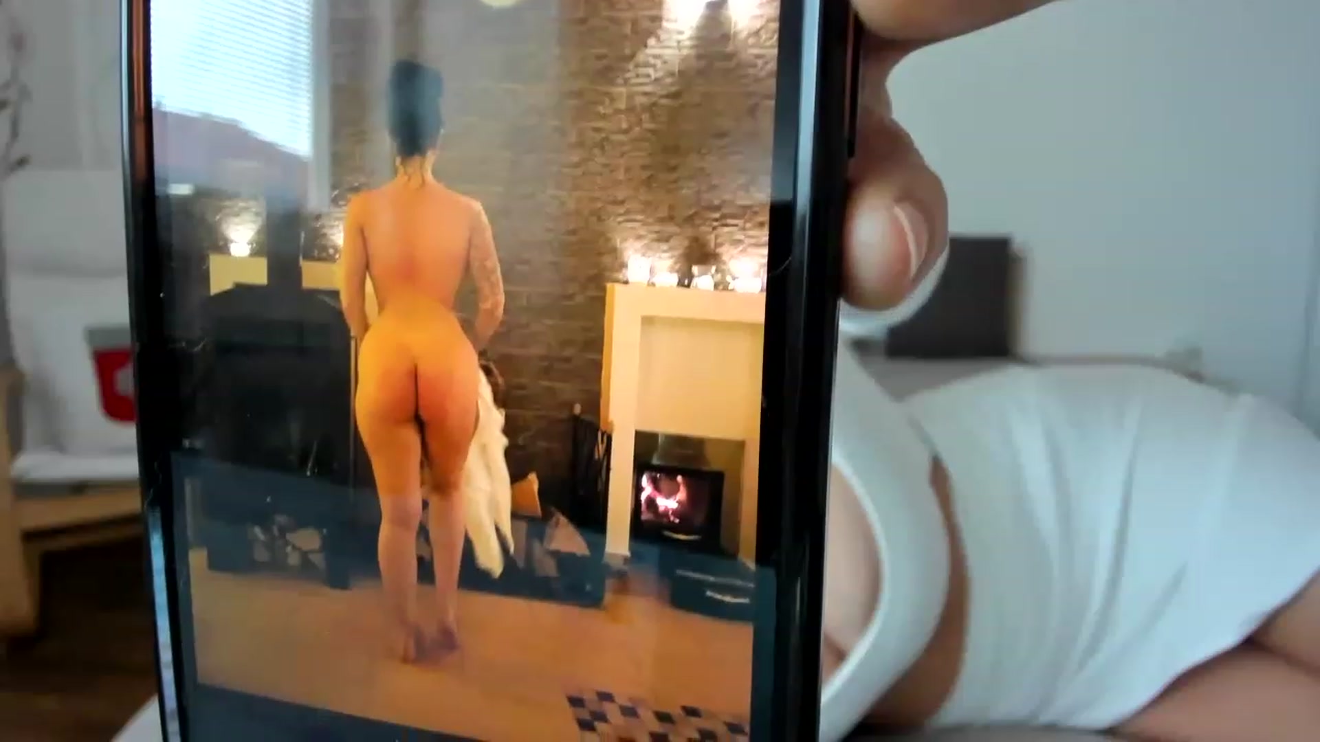 Gallery image thumbnail from Saandruskka's myfreecams stream on, 12/04/2022, 11:48 image 12 of 20