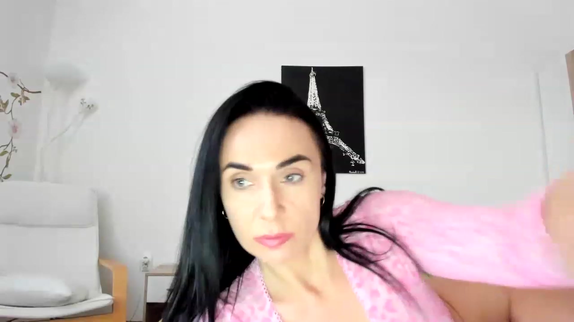 Gallery image thumbnail from Saandruskka's myfreecams stream on, 12/07/2022, 13:02 image 14 of 20