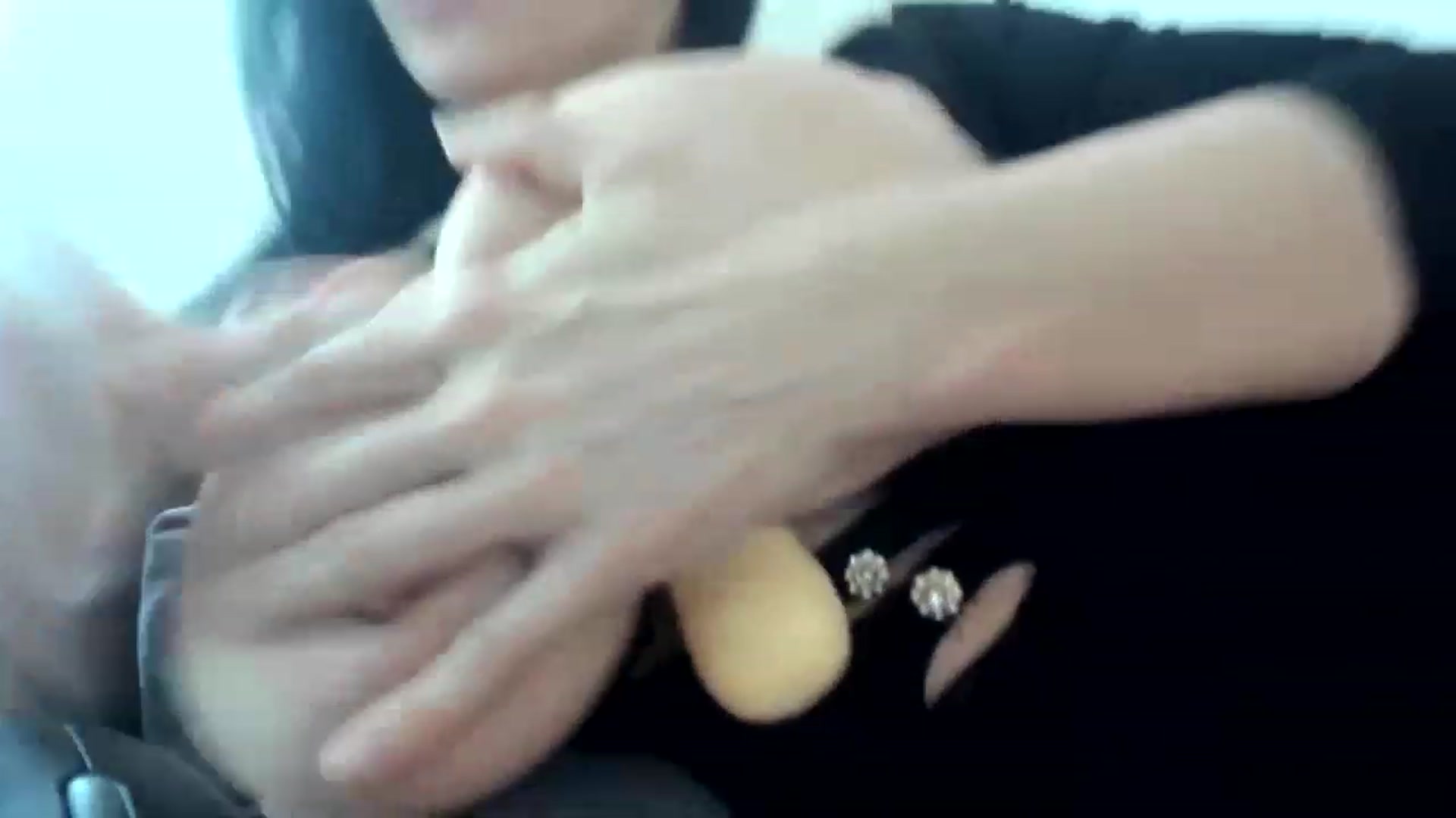 Gallery image thumbnail from Saandruskka's myfreecams stream on, 12/23/2022, 12:57 image 7 of 20