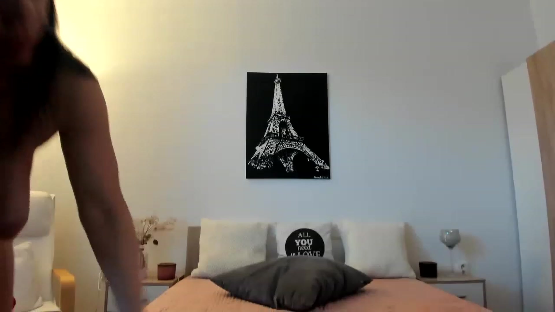 Gallery image thumbnail from Saandruskka's myfreecams stream on, 12/25/2022, 14:49 image 15 of 20