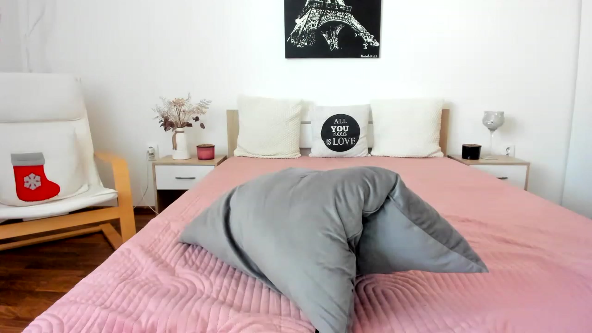 Gallery image thumbnail from Saandruskka's myfreecams stream on, 12/28/2022, 13:05 image 16 of 20