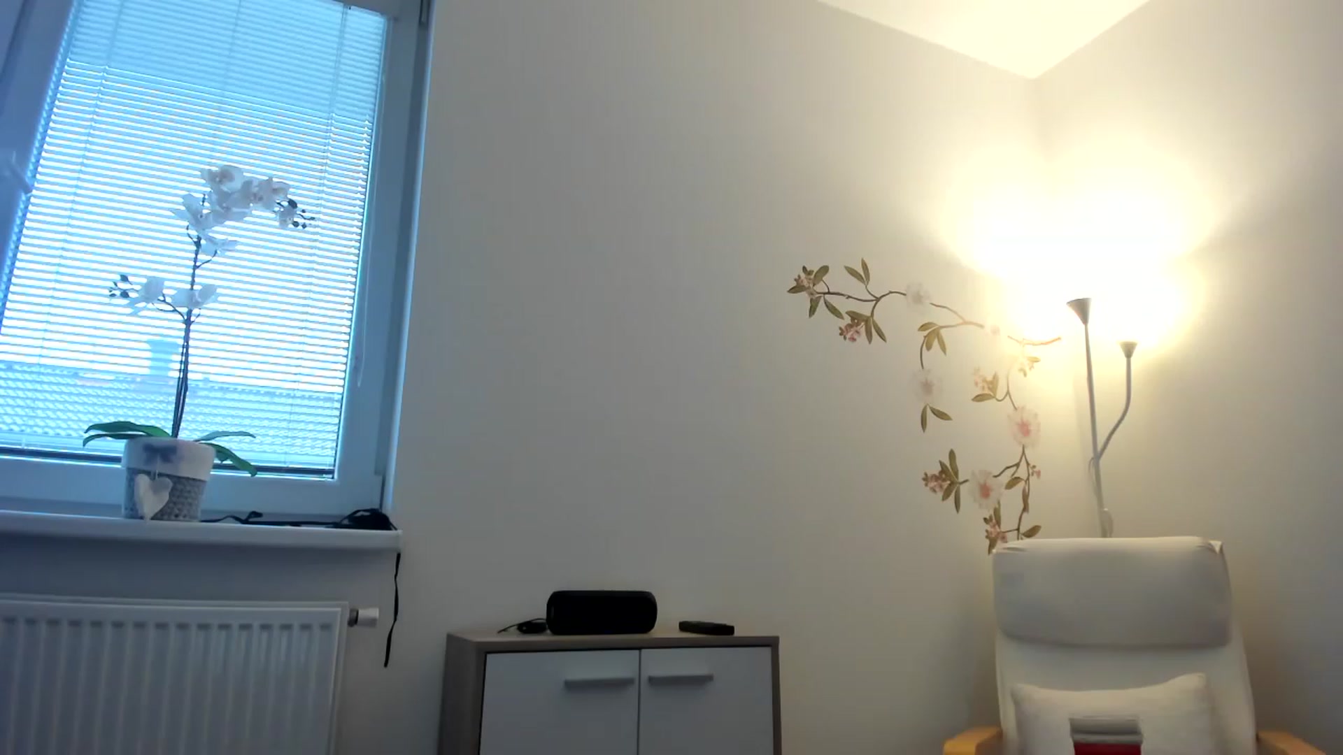 Gallery image thumbnail from Saandruskka's myfreecams stream on, 01/06/2023, 13:57 image 8 of 20