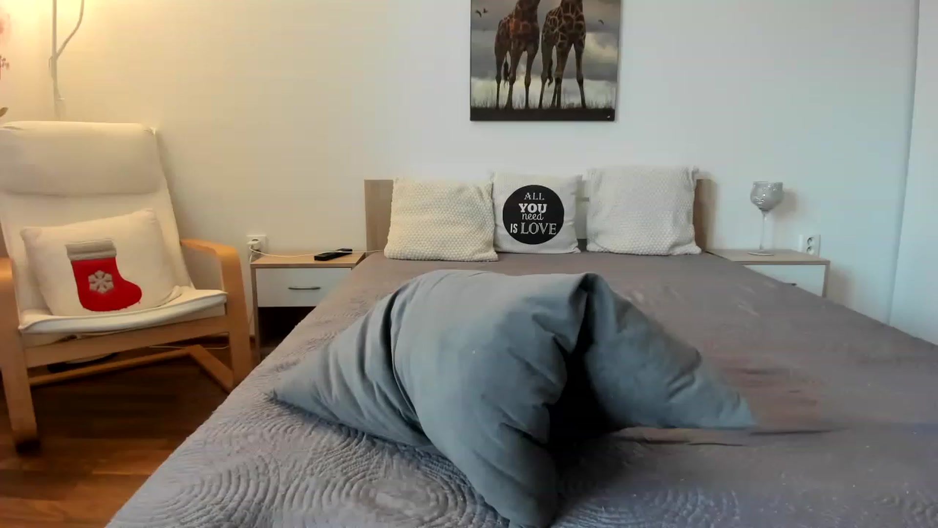 Gallery image thumbnail from Saandruskka's myfreecams stream on, 01/27/2023, 12:32 image 19 of 20