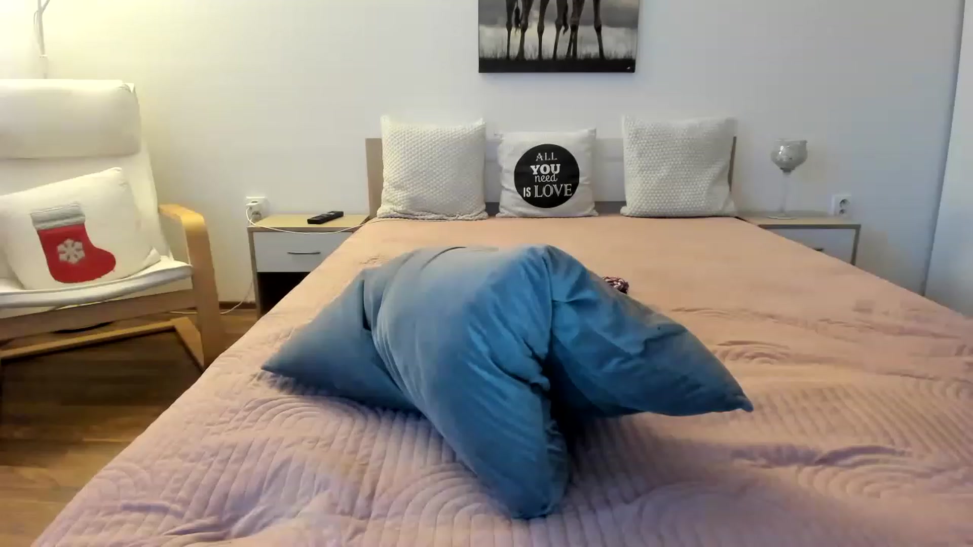Gallery image thumbnail from Saandruskka's myfreecams stream on, 02/01/2023, 16:01 image 10 of 20