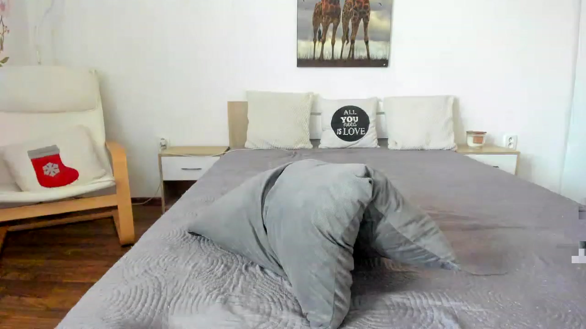 Gallery image thumbnail from Saandruskka's myfreecams stream on, 02/11/2023, 13:25 image 16 of 20
