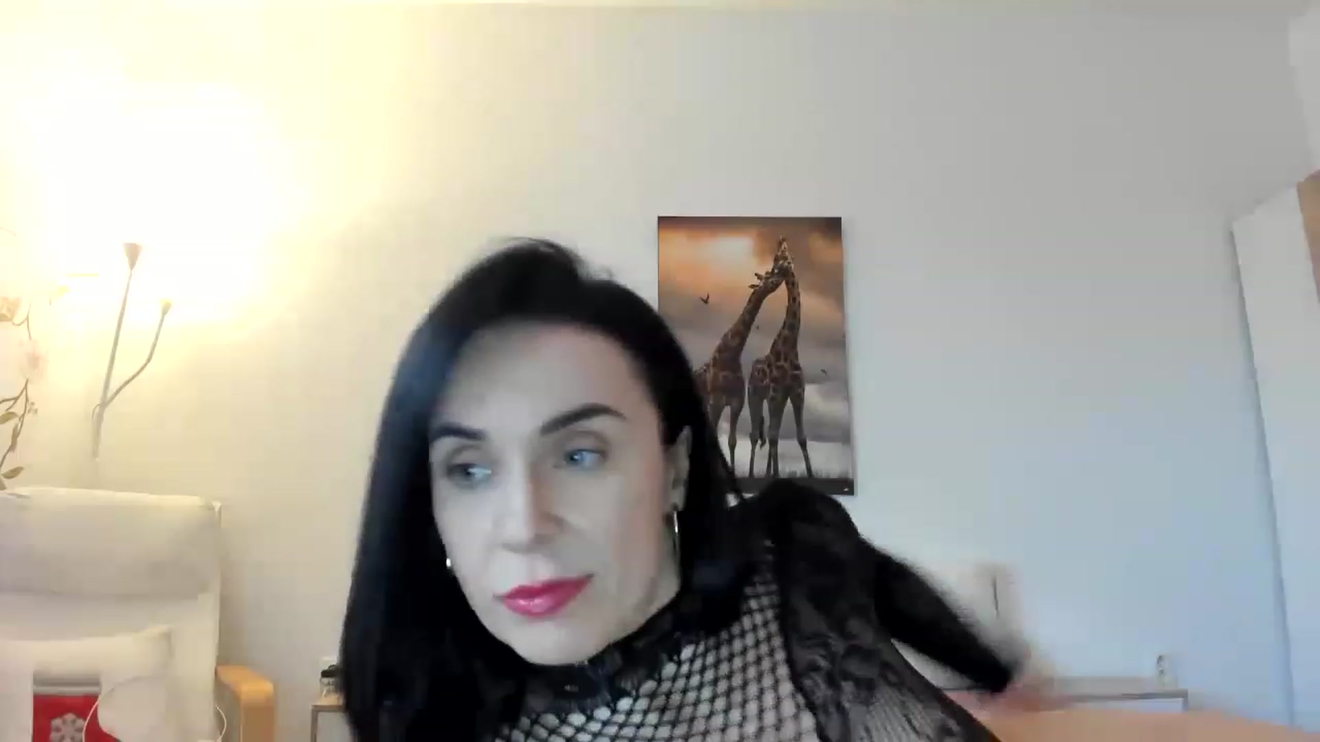 Gallery image thumbnail from Saandruskka's myfreecams stream on, 02/17/2023, 14:50 image 12 of 20