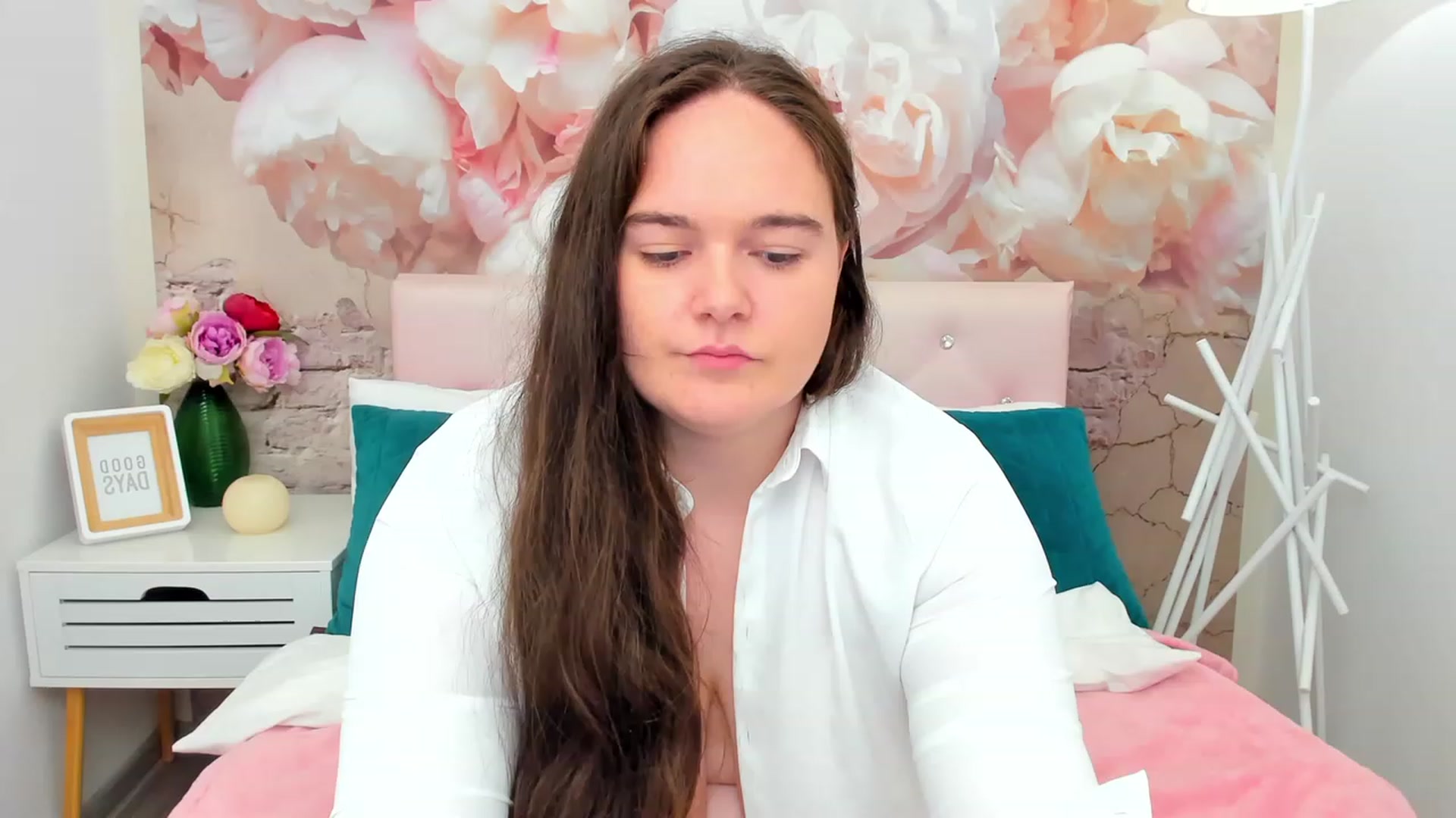 Gallery image thumbnail from SabinaRey's myfreecams stream on, 11/19/2023, 13:02 image 6 of 20