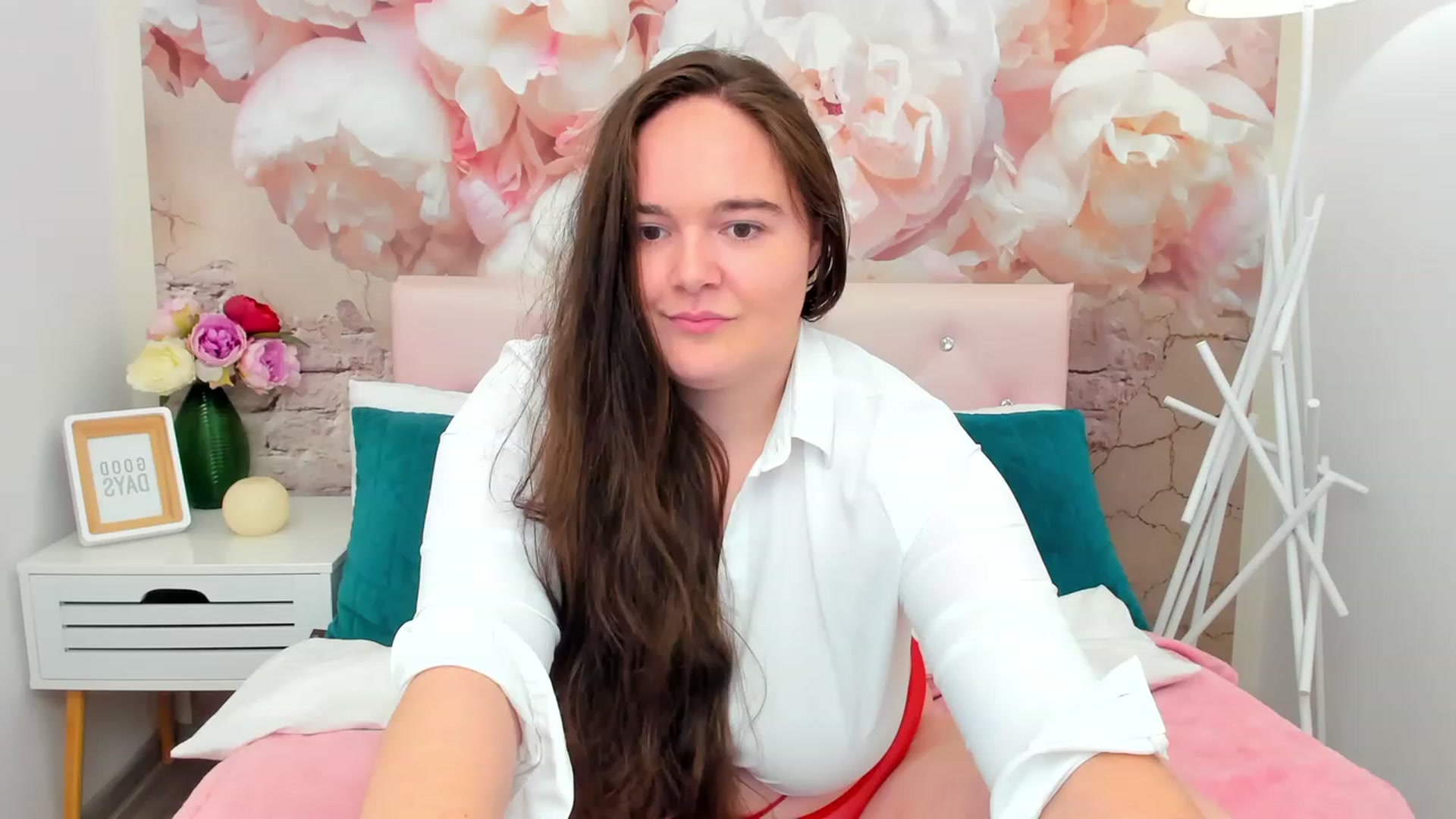 Gallery image thumbnail from SabinaRey's myfreecams stream on, 11/19/2023, 13:02 image 9 of 20