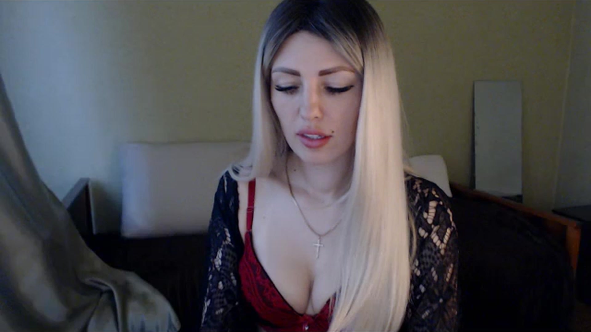 Gallery image thumbnail from Sabine8's myfreecams stream on, 04/23/2024, 12:08 image 7 of 20