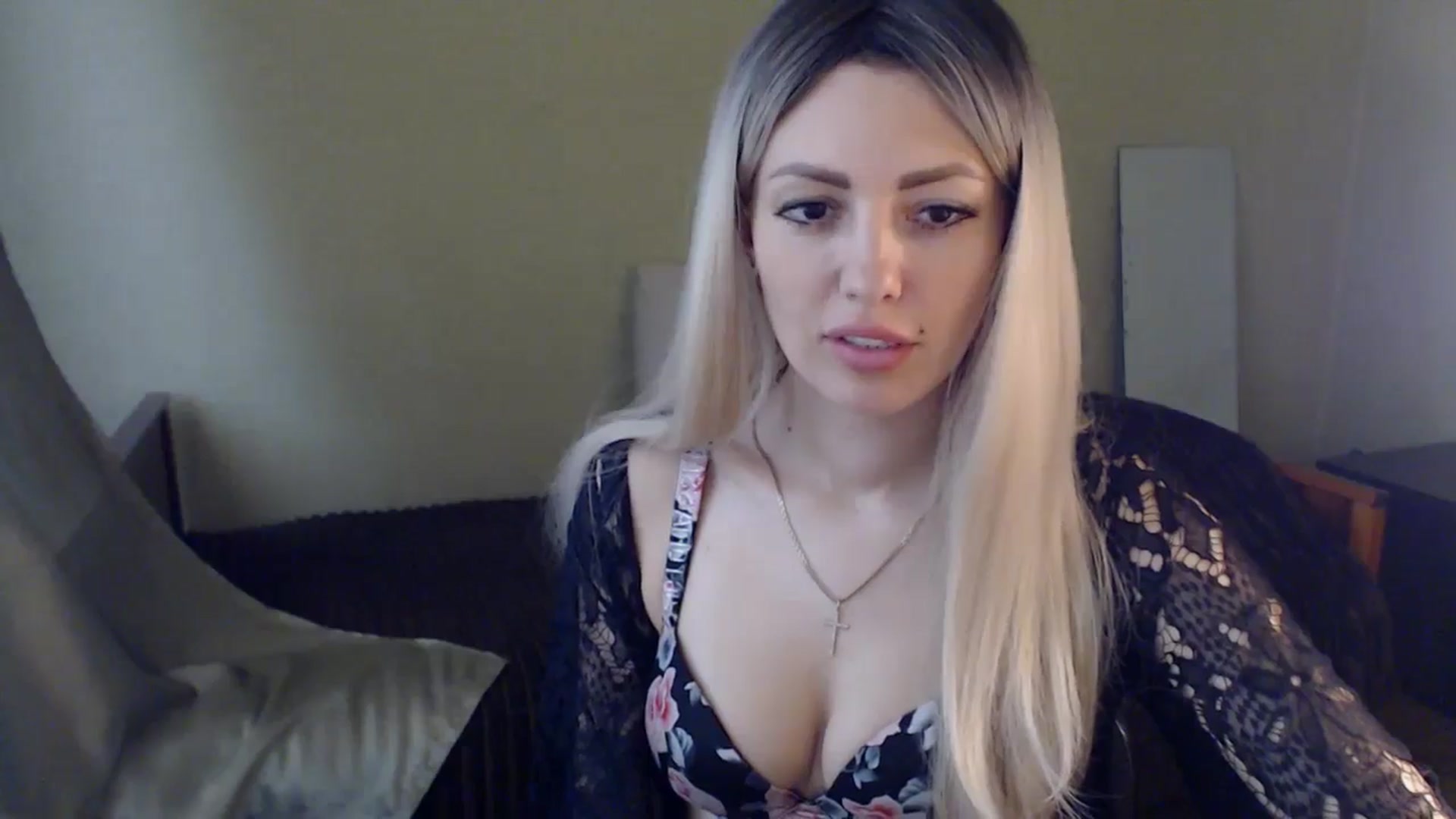 Gallery image thumbnail from Sabine8's myfreecams stream on, 05/15/2024, 10:48 image 10 of 20