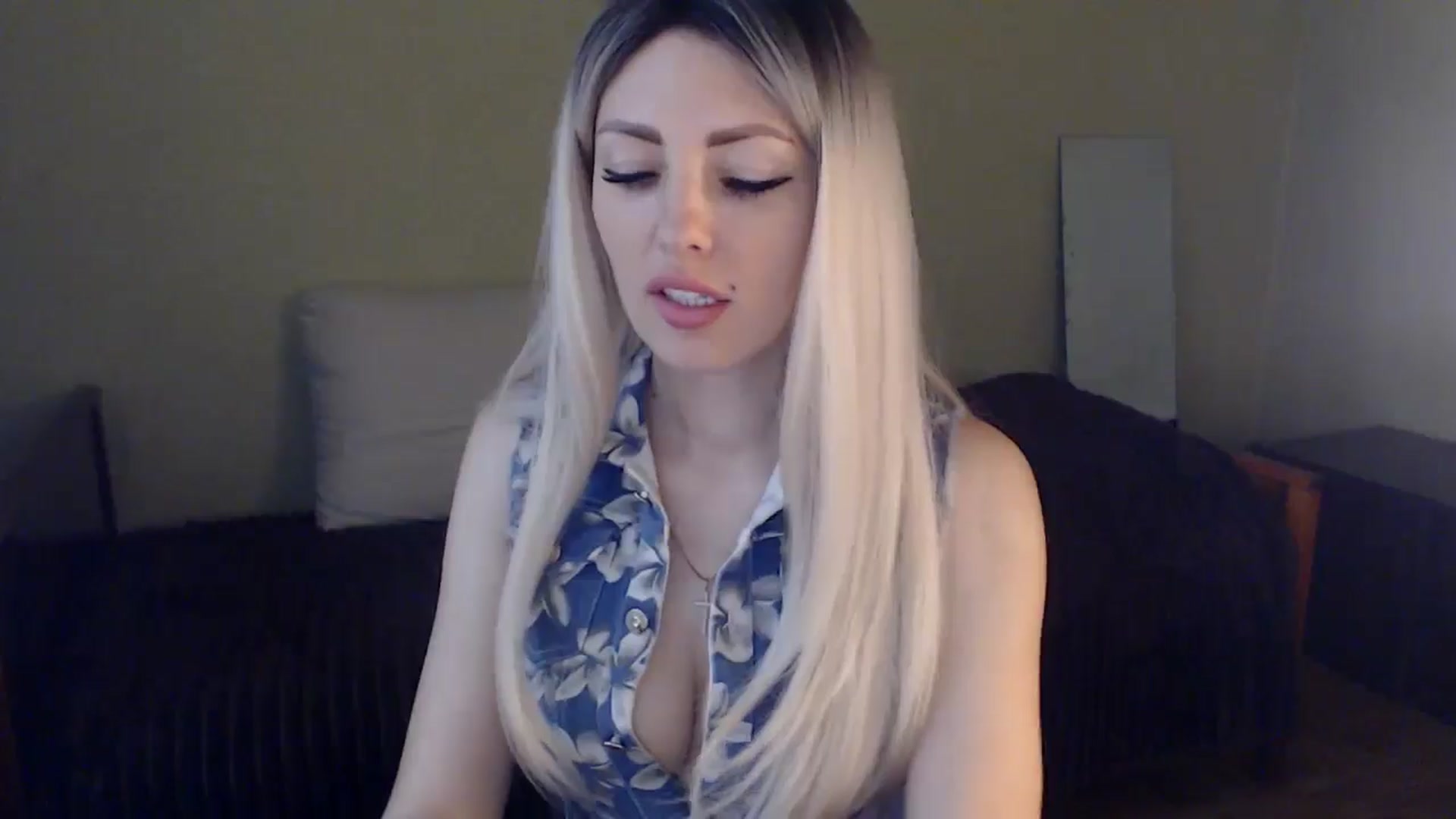 Gallery image thumbnail from Sabine8's myfreecams stream on, 05/17/2024, 09:07 image 19 of 20