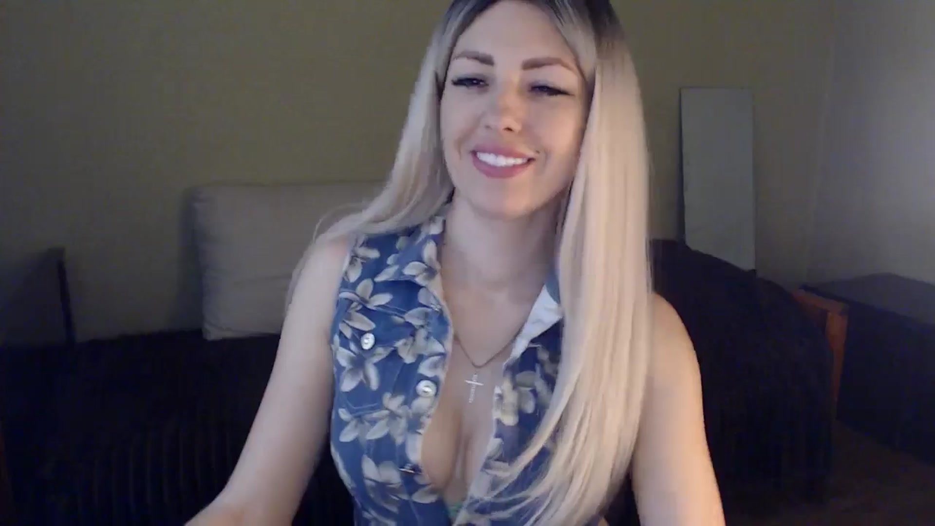 Gallery image thumbnail from Sabine8's myfreecams stream on, 05/17/2024, 09:07 image 13 of 20