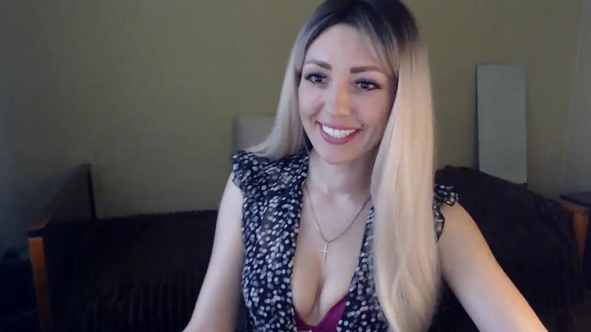 Gallery image thumbnail from Sabine8's myfreecams stream on, 05/19/2024, 11:01 image 15 of 20