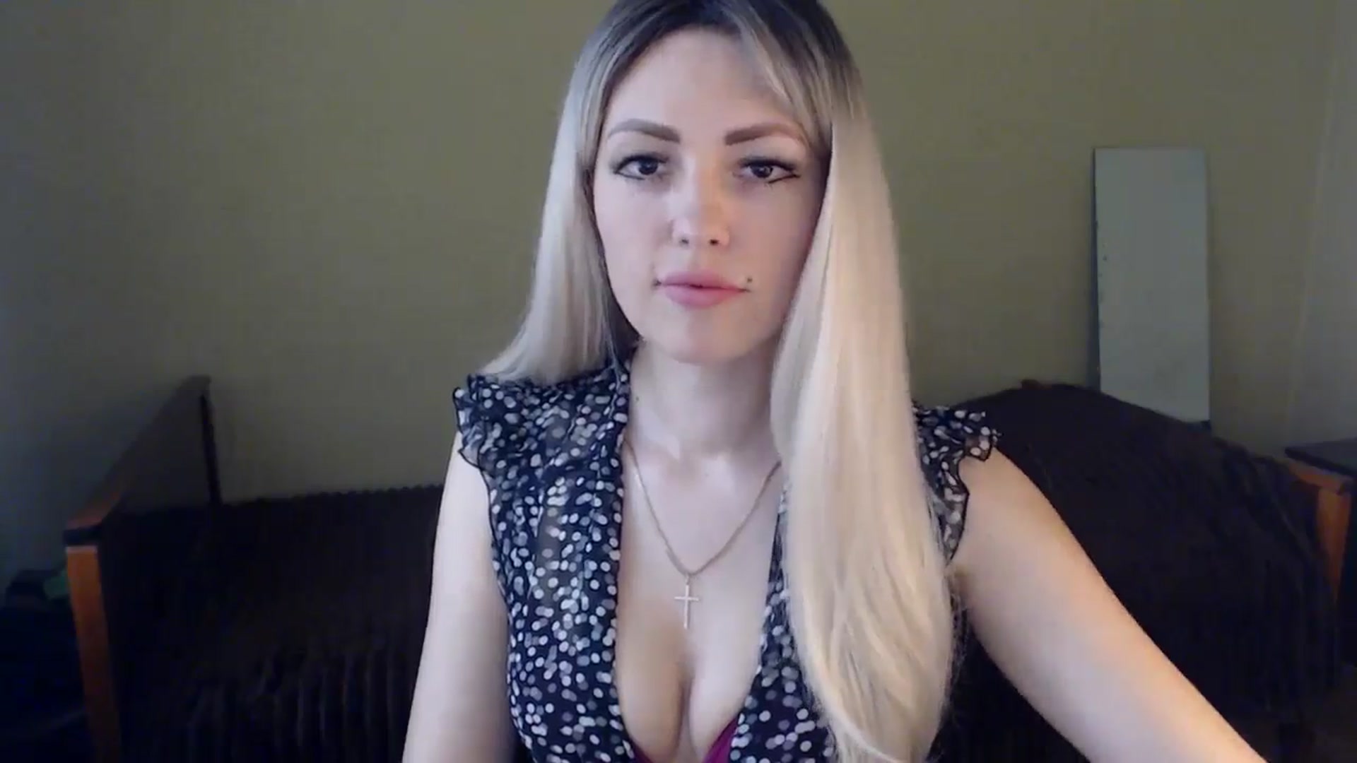 Gallery image thumbnail from Sabine8's myfreecams stream on, 05/19/2024, 11:01 image 18 of 20