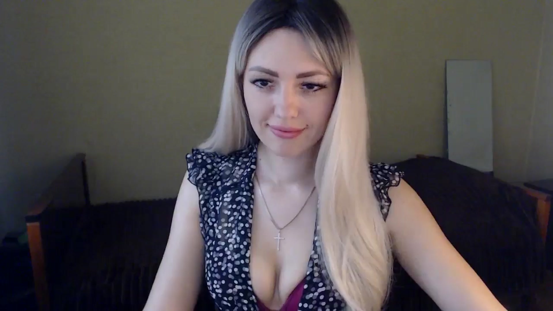 Gallery image thumbnail from Sabine8's myfreecams stream on, 05/19/2024, 11:01 image 13 of 20
