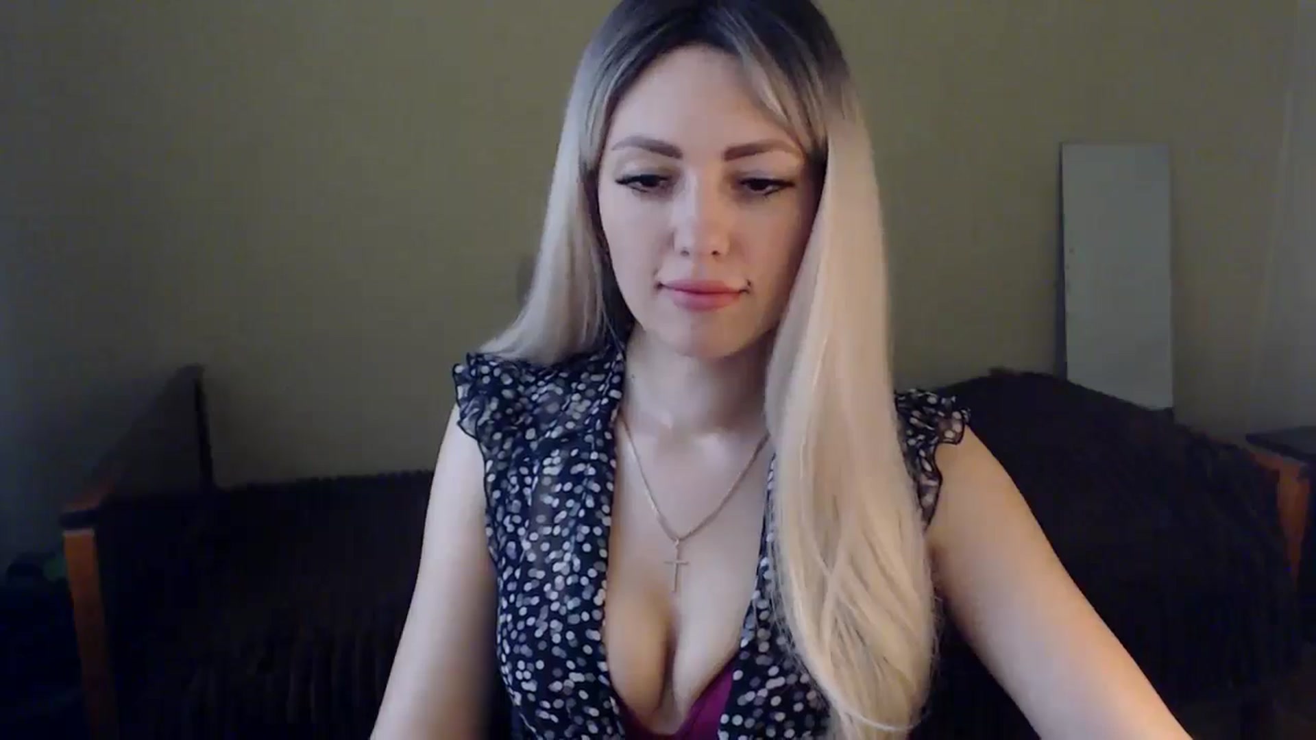 Gallery image thumbnail from Sabine8's myfreecams stream on, 05/19/2024, 11:01 image 14 of 20