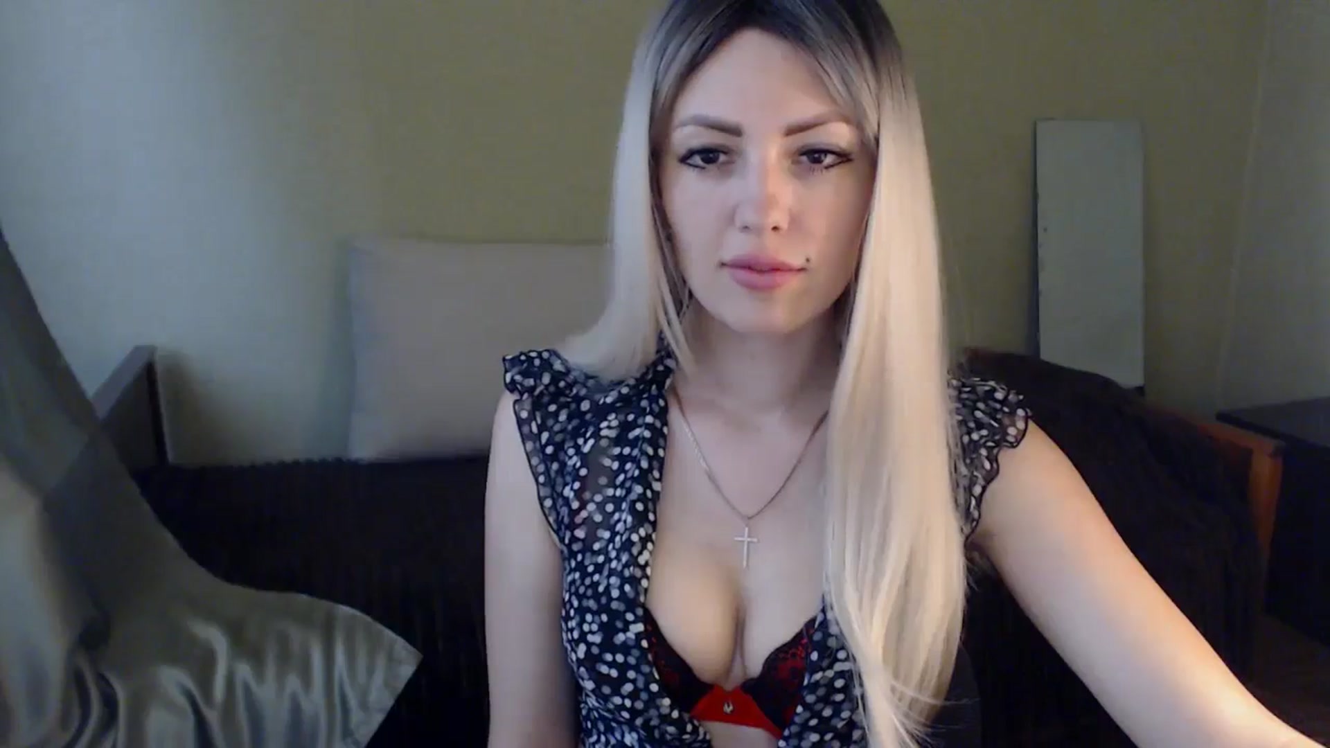 Gallery image thumbnail from Sabine8's myfreecams stream on, 05/22/2024, 10:03 image 5 of 20