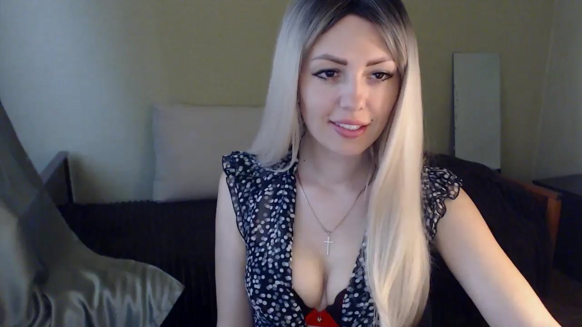Gallery image thumbnail from Sabine8's myfreecams stream on, 05/22/2024, 10:03 image 19 of 20