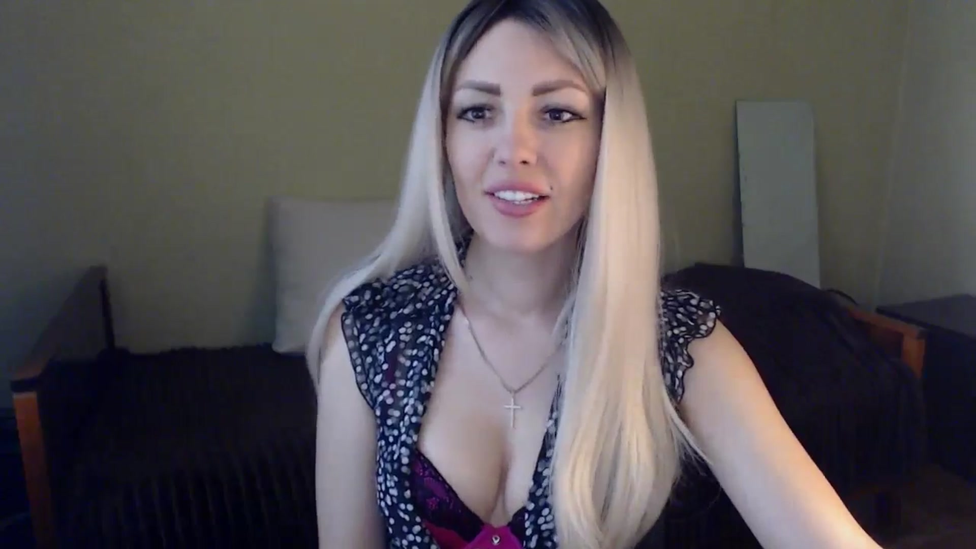 Gallery image thumbnail from Sabine8's myfreecams stream on, 05/23/2024, 10:18 image 10 of 20