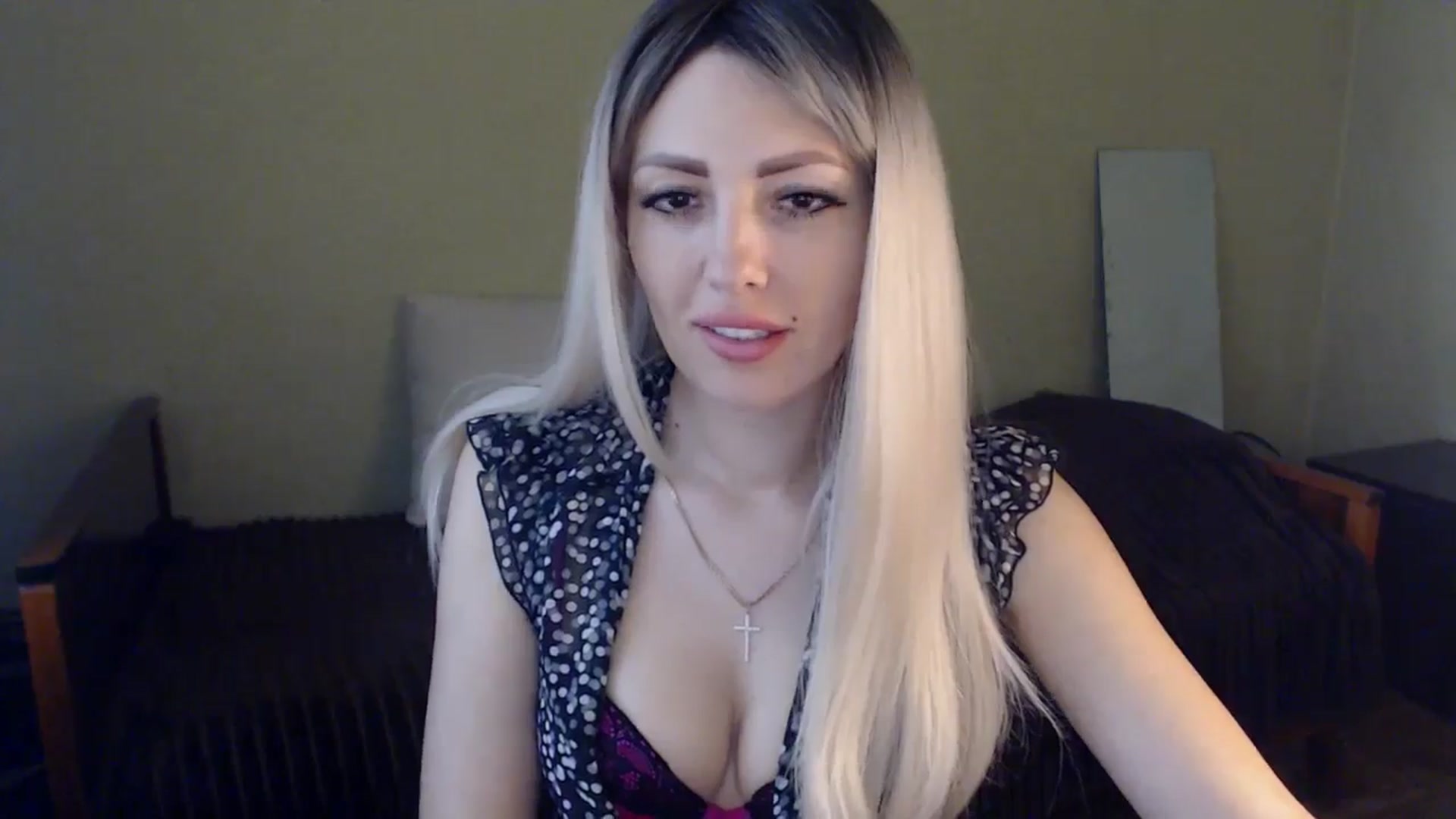 Gallery image thumbnail from Sabine8's myfreecams stream on, 05/23/2024, 10:18 image 9 of 20