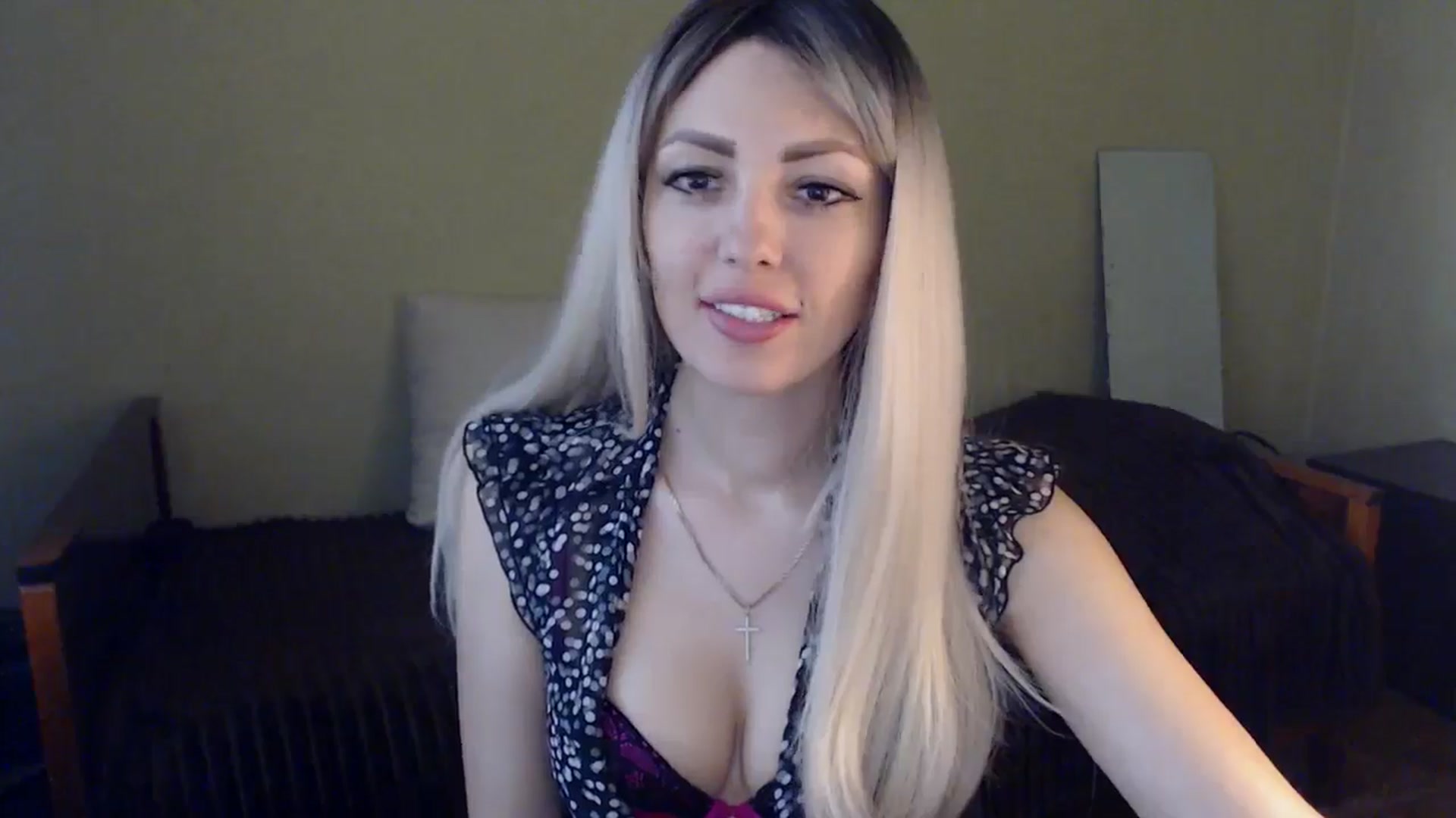 Gallery image thumbnail from Sabine8's myfreecams stream on, 05/23/2024, 10:18 image 20 of 20