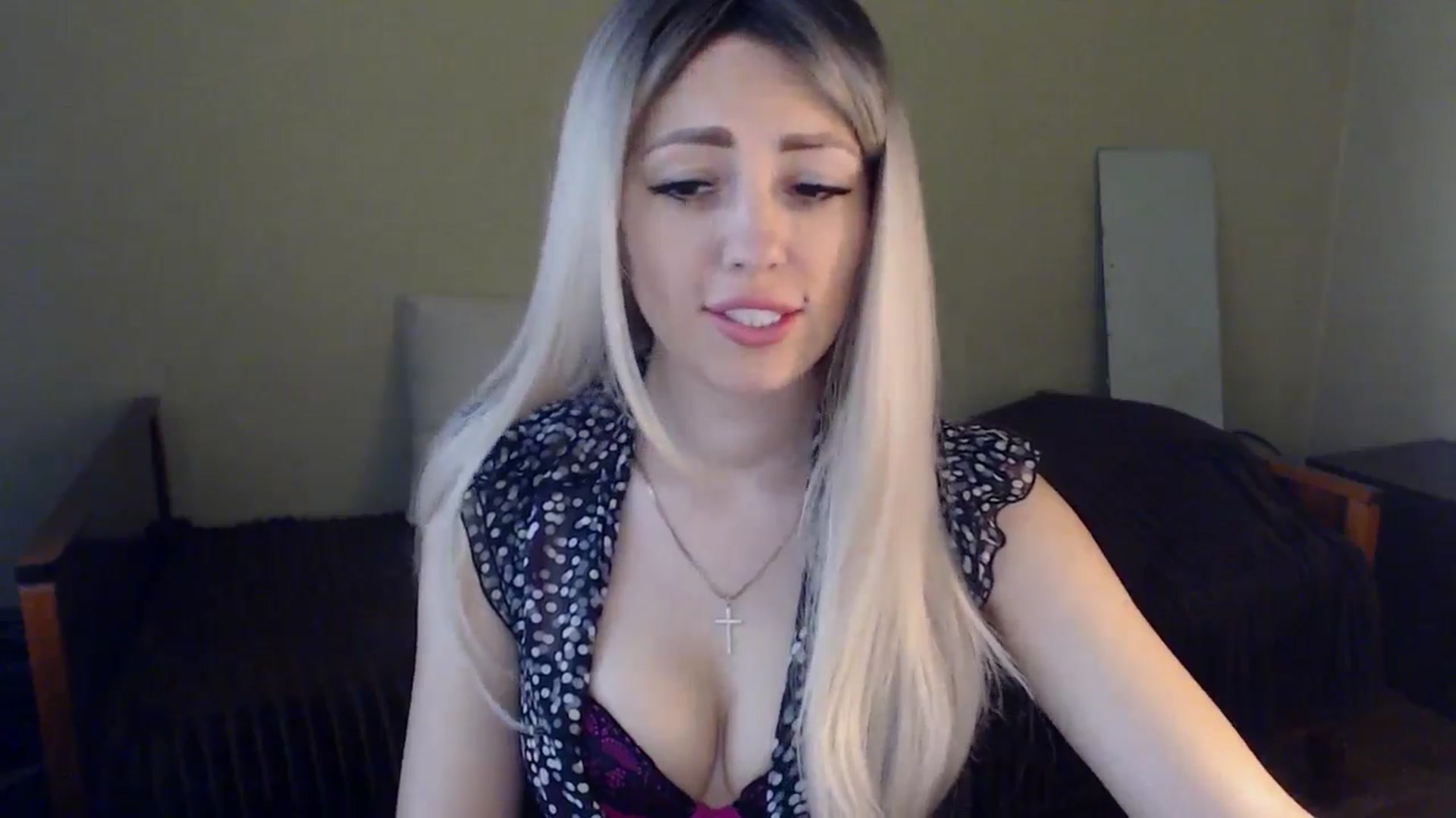 Gallery image thumbnail from Sabine8's myfreecams stream on, 05/23/2024, 10:18 image 7 of 20