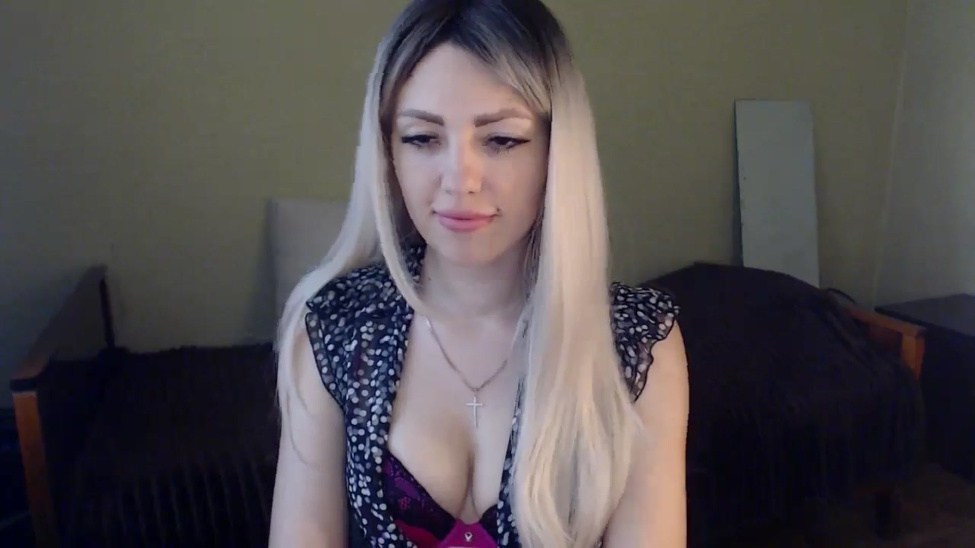 Gallery image thumbnail from Sabine8's myfreecams stream on, 05/23/2024, 10:18 image 5 of 20