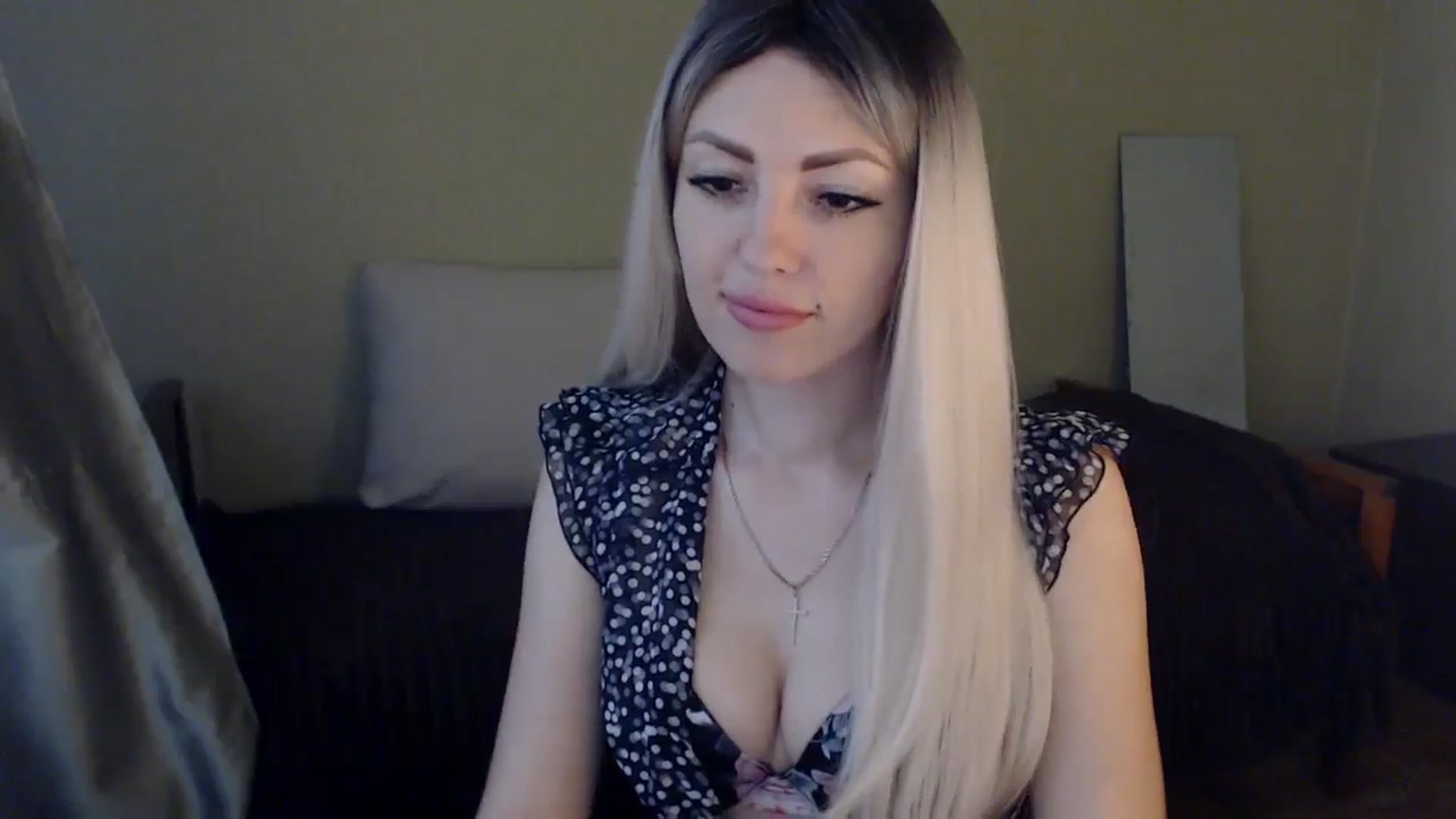 Gallery image thumbnail from Sabine8's myfreecams stream on, 05/25/2024, 07:56 image 8 of 20