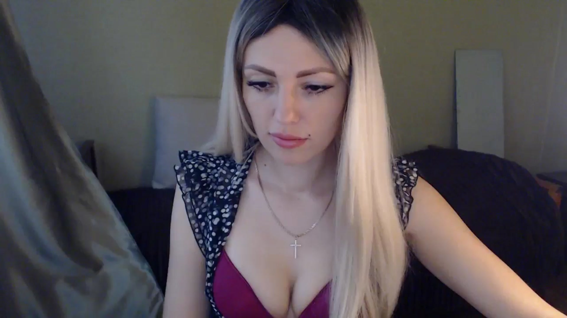 Gallery image thumbnail from Sabine8's myfreecams stream on, 05/28/2024, 08:33 image 11 of 20