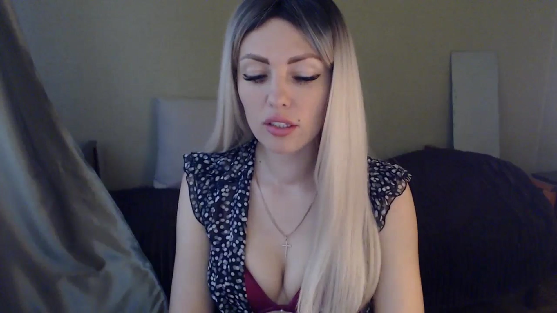 Gallery image thumbnail from Sabine8's myfreecams stream on, 05/28/2024, 08:33 image 5 of 20