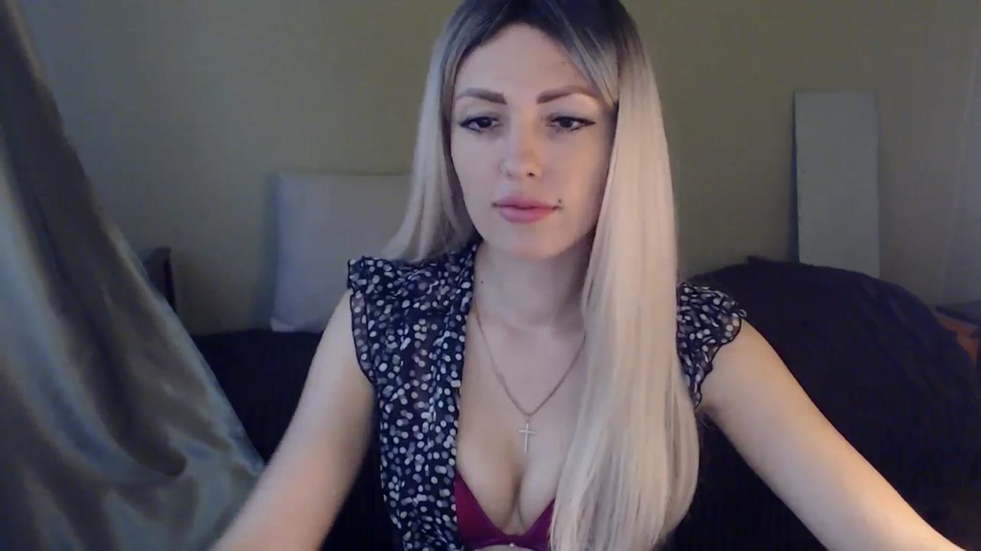 Gallery image thumbnail from Sabine8's myfreecams stream on, 05/28/2024, 08:33 image 6 of 20