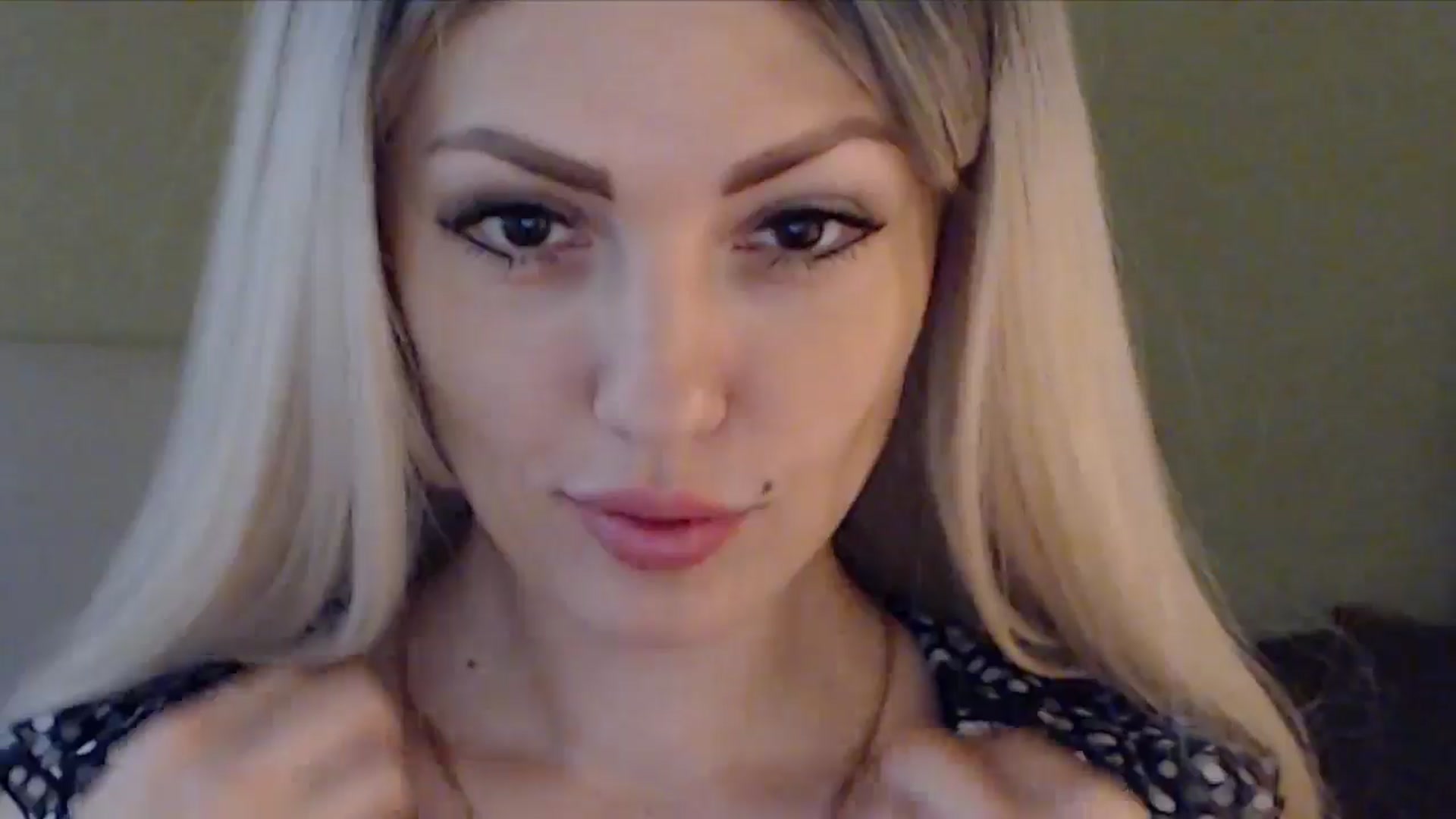 Gallery image thumbnail from Sabine8's myfreecams stream on, 05/28/2024, 08:33 image 10 of 20
