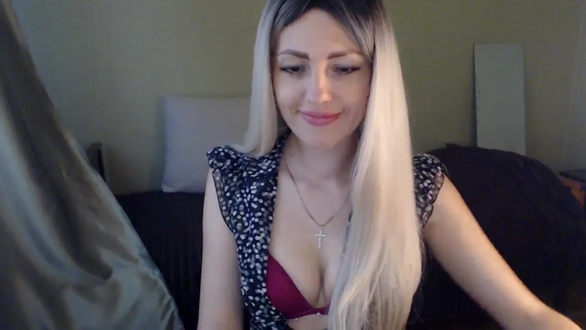 Gallery image thumbnail from Sabine8's myfreecams stream on, 05/28/2024, 09:13 image 14 of 20
