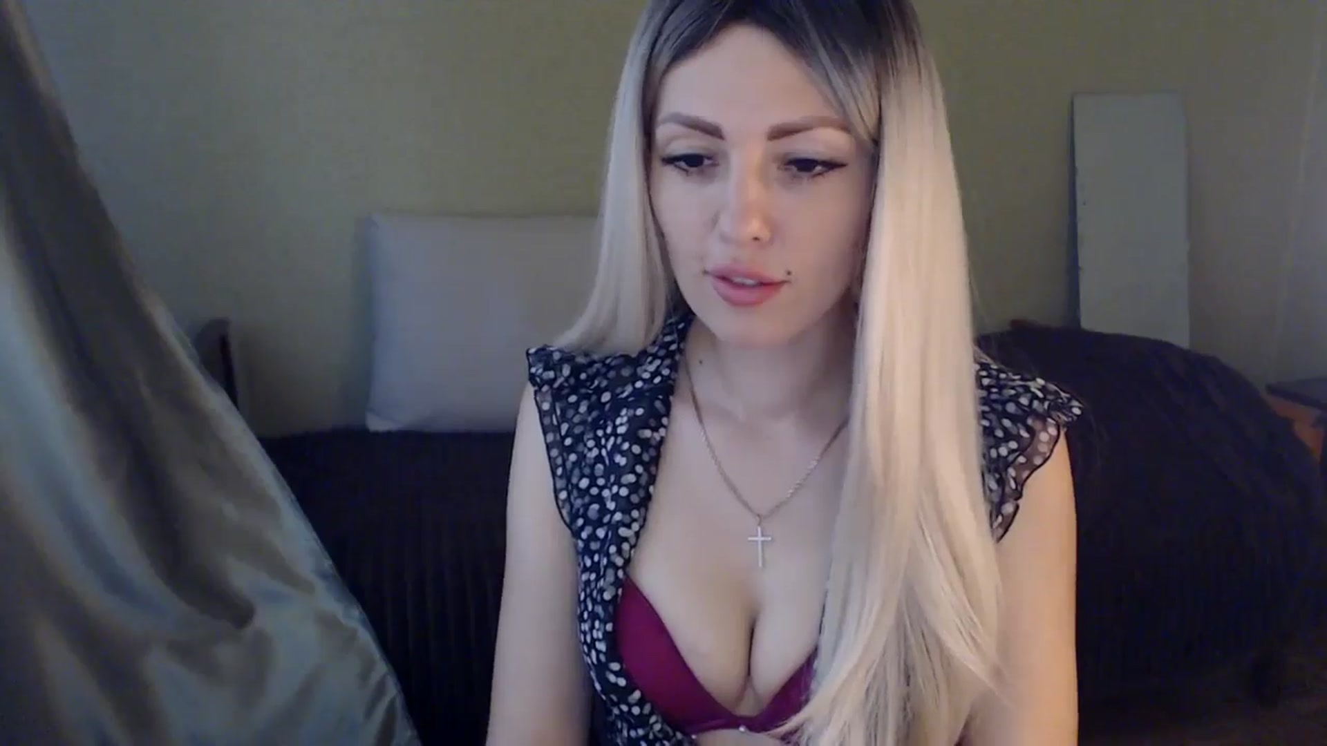 Gallery image thumbnail from Sabine8's myfreecams stream on, 05/28/2024, 09:13 image 4 of 20