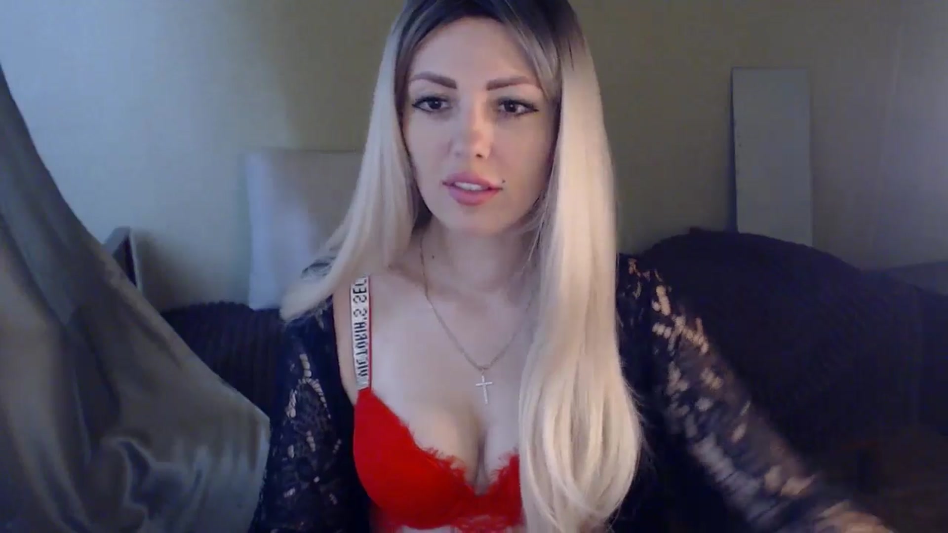 Gallery image thumbnail from Sabine8's myfreecams stream on, 06/04/2024, 08:10 image 2 of 20