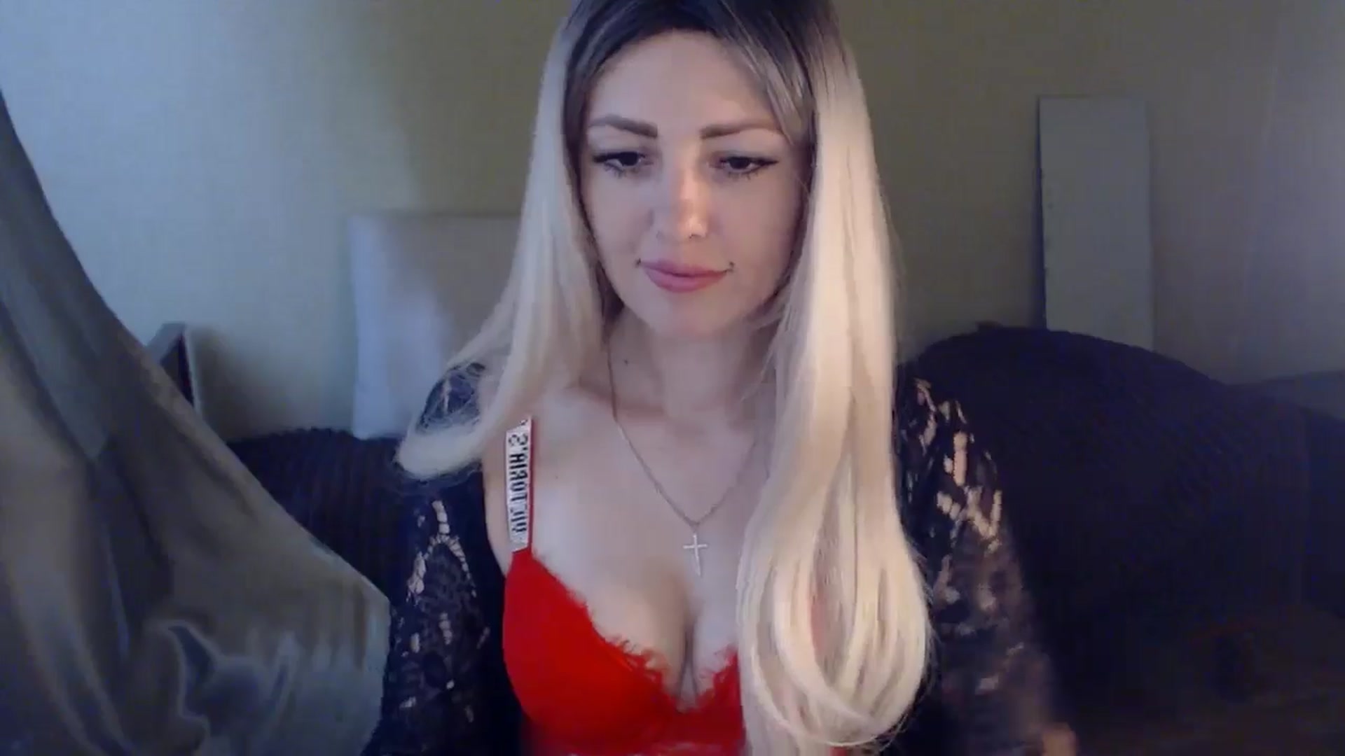 Gallery image thumbnail from Sabine8's myfreecams stream on, 06/04/2024, 08:10 image 4 of 20