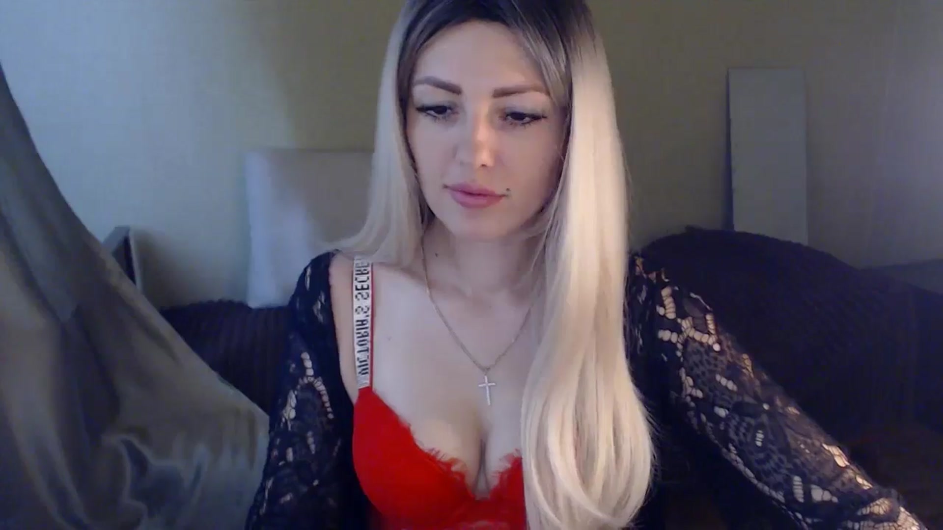Gallery image thumbnail from Sabine8's myfreecams stream on, 06/04/2024, 08:10 image 7 of 20