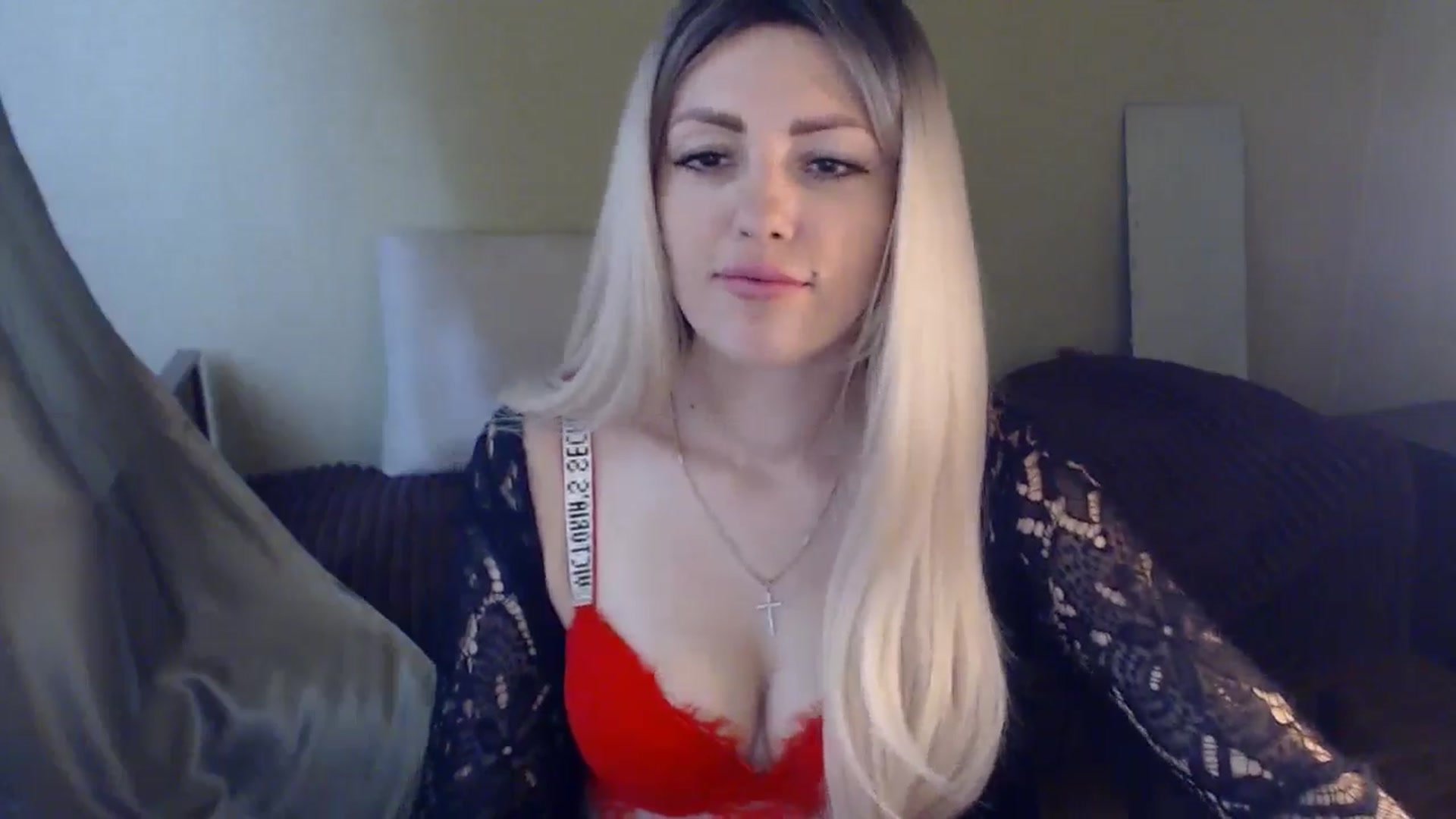 Gallery image thumbnail from Sabine8's myfreecams stream on, 06/04/2024, 08:10 image 10 of 20