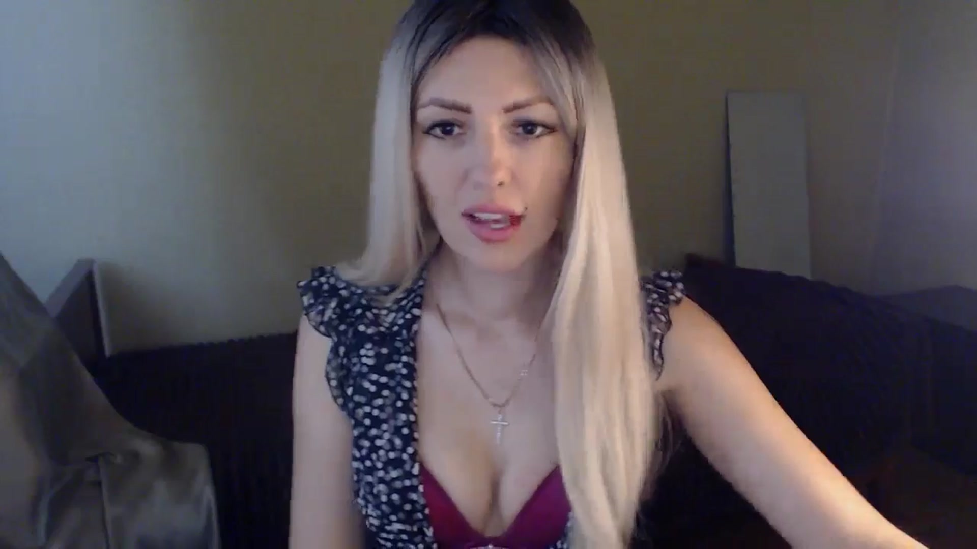 Gallery image thumbnail from Sabine8's myfreecams stream on, 06/05/2024, 10:44 image 8 of 20