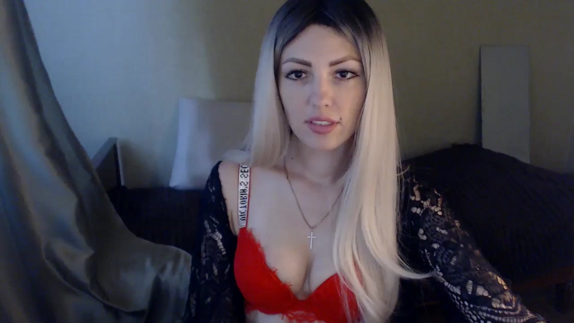 Gallery image thumbnail from Sabine8's myfreecams stream on, 06/07/2024, 13:05 image 4 of 20