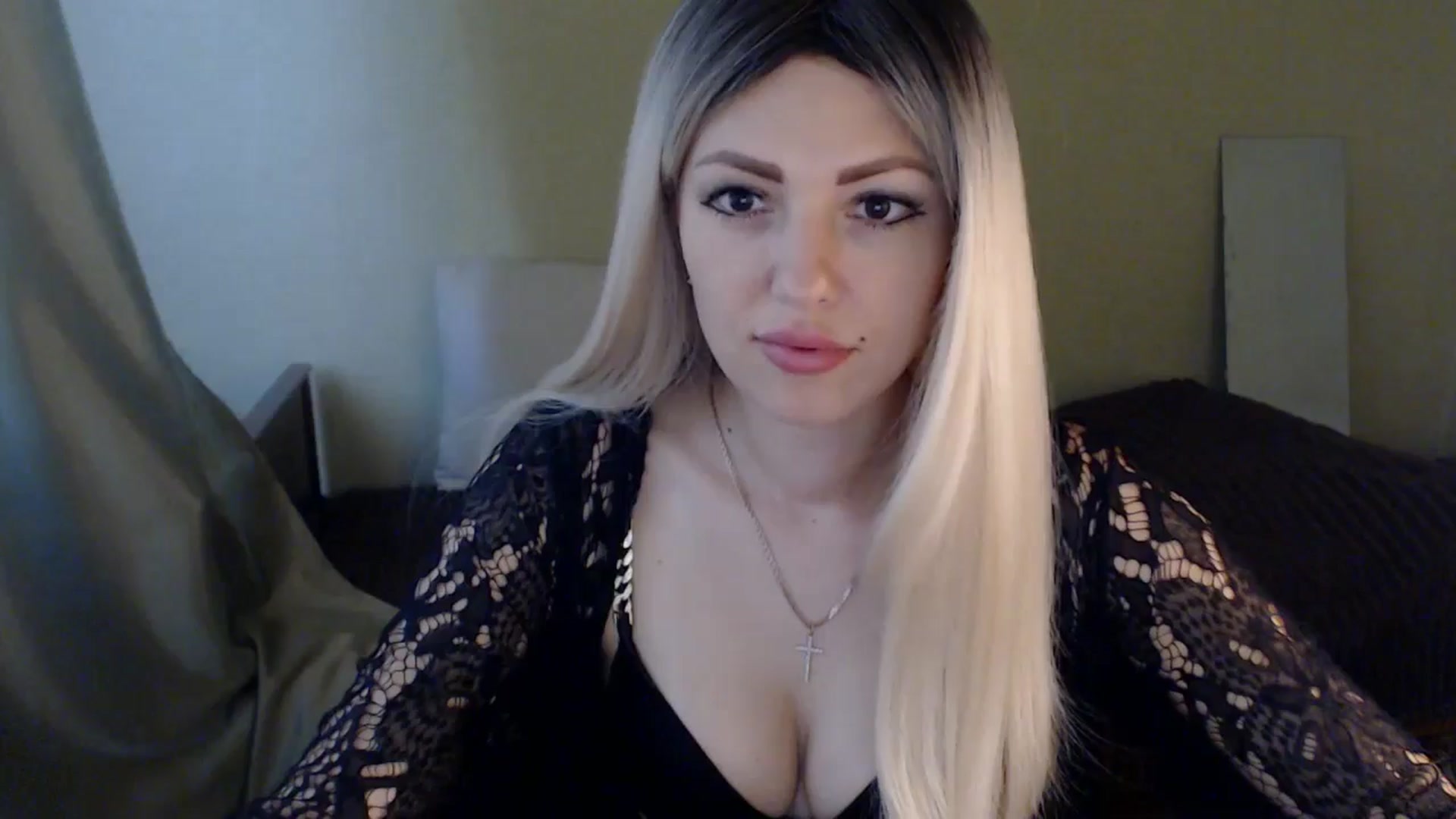 Gallery image thumbnail from Sabine8's myfreecams stream on, 06/08/2024, 08:58 image 1 of 20