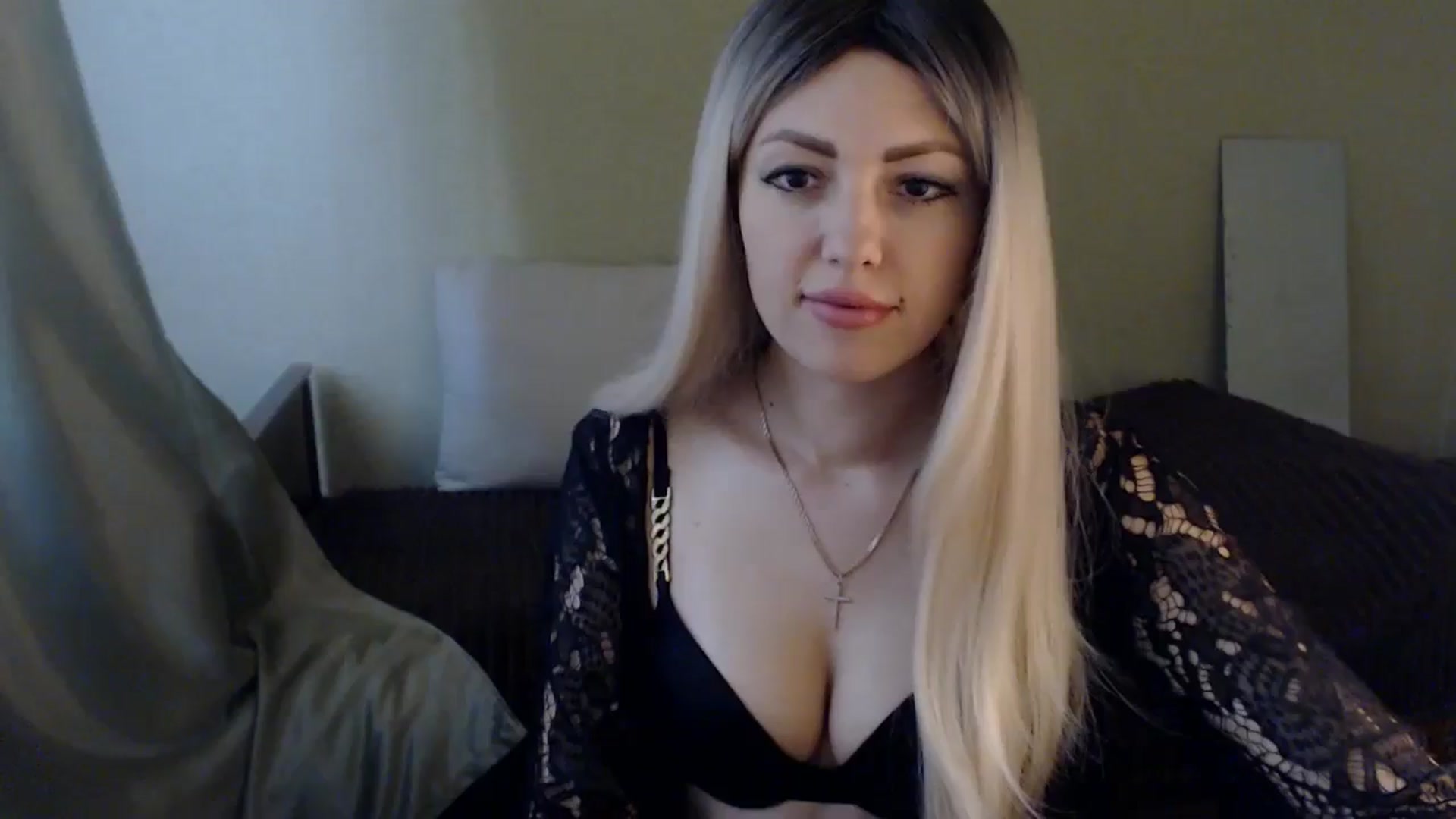 Gallery image thumbnail from Sabine8's myfreecams stream on, 06/08/2024, 08:58 image 14 of 20